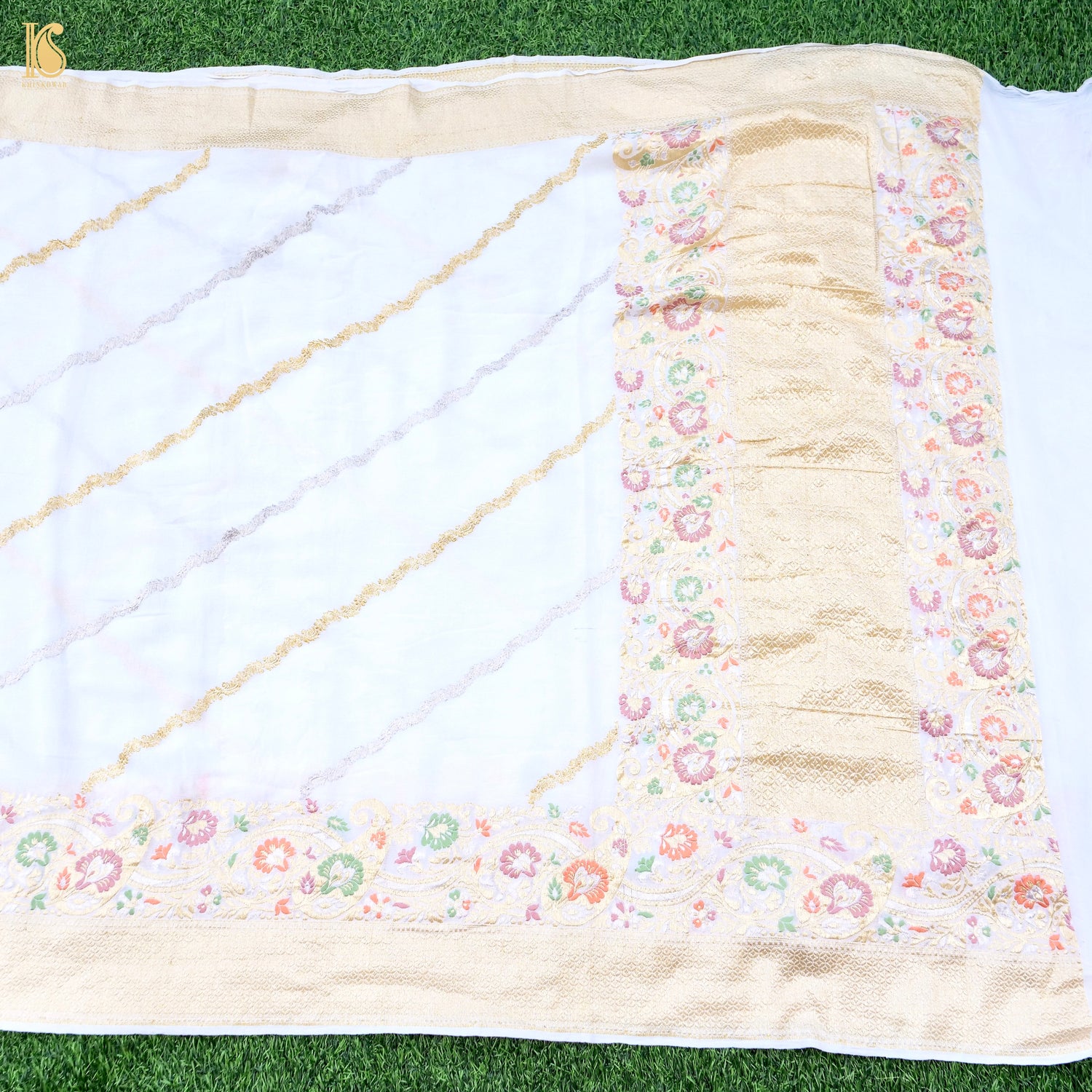 Dyeable Pure Georgette Banarasi Leheriya Saree