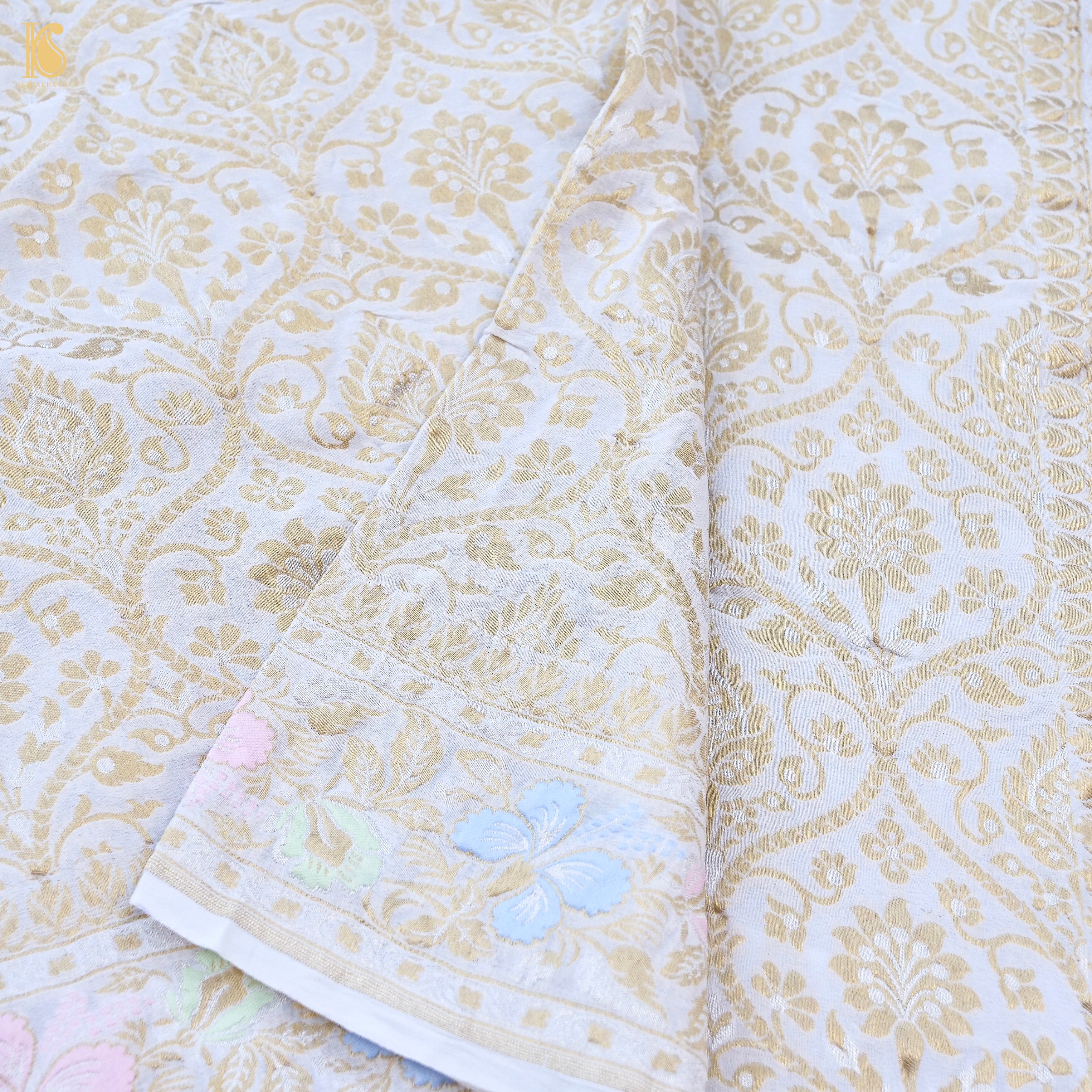 Dyeable Pure Georgette Banarasi Dahlia Border Saree