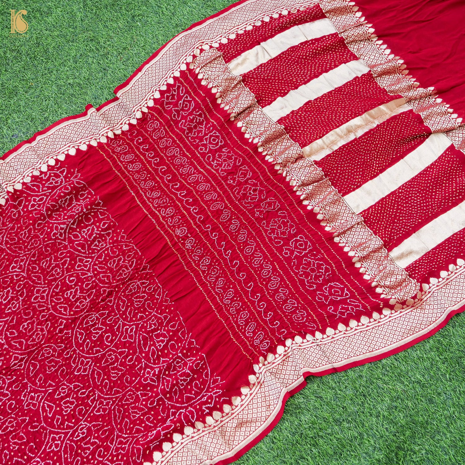 Handloom Banarasi Georgette Bandhani Saree