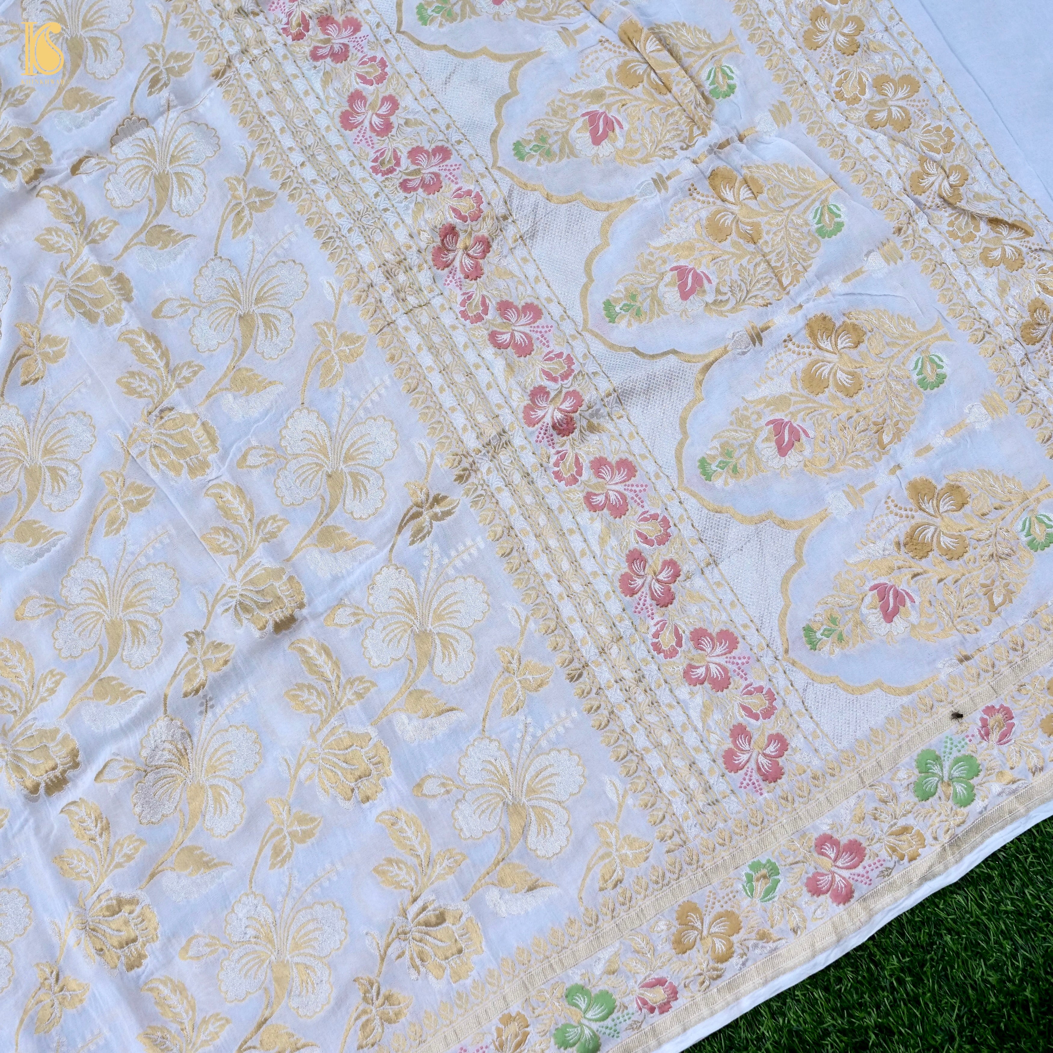 Georgette Banarasi Dahlia Dyeable Dupatta