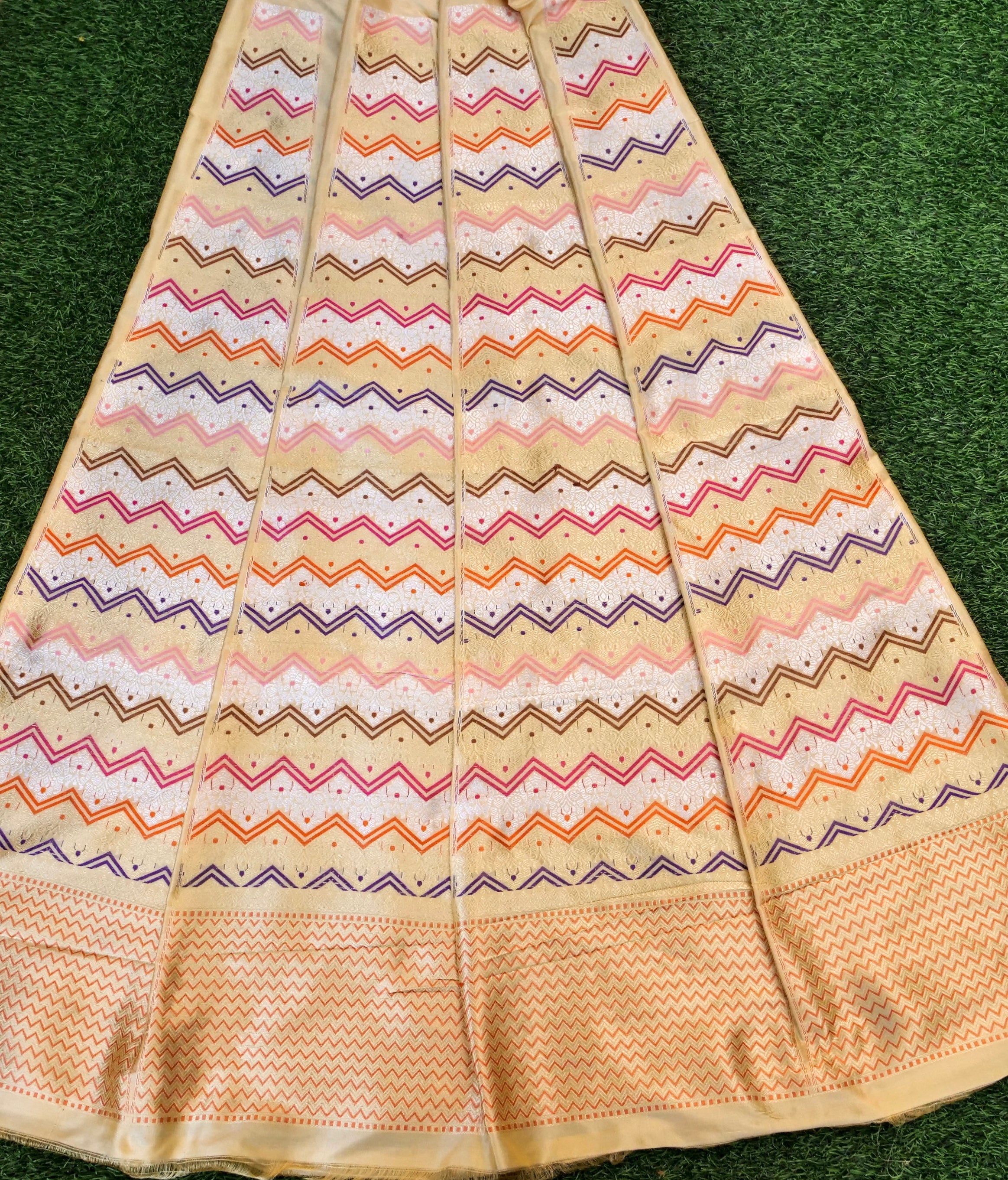 Handloom Banarasi Katan Silk Kalidar Rangtaal Lehenga
