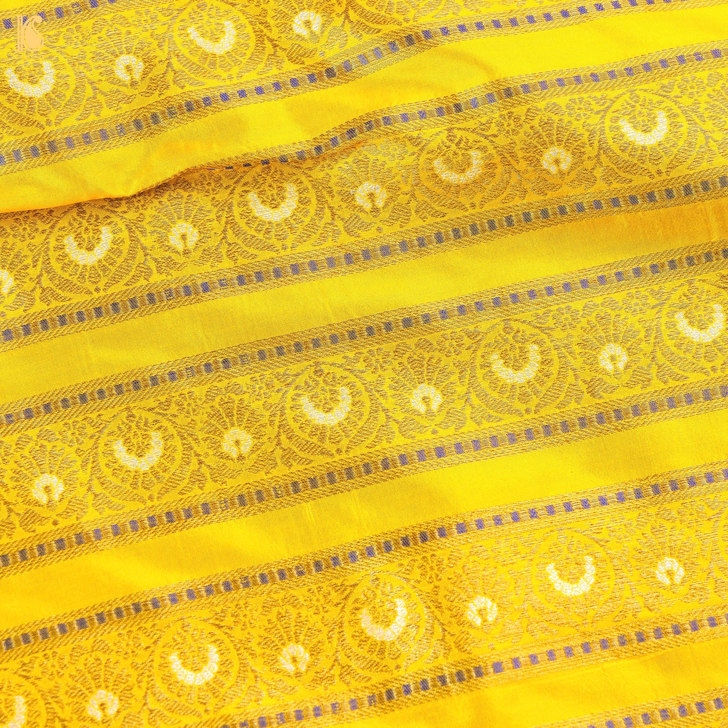 Handloom Banarasi Katan Silk Kalidar Kilikila Lehenga