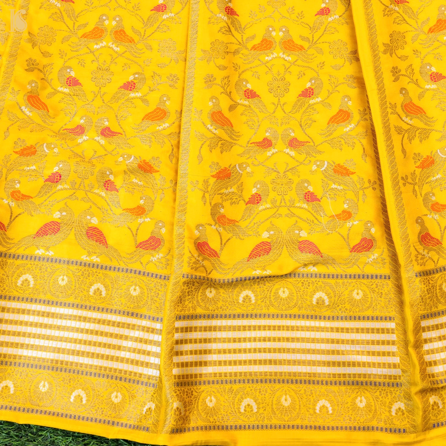 Handloom Banarasi Katan Silk Kalidar Kilikila Lehenga