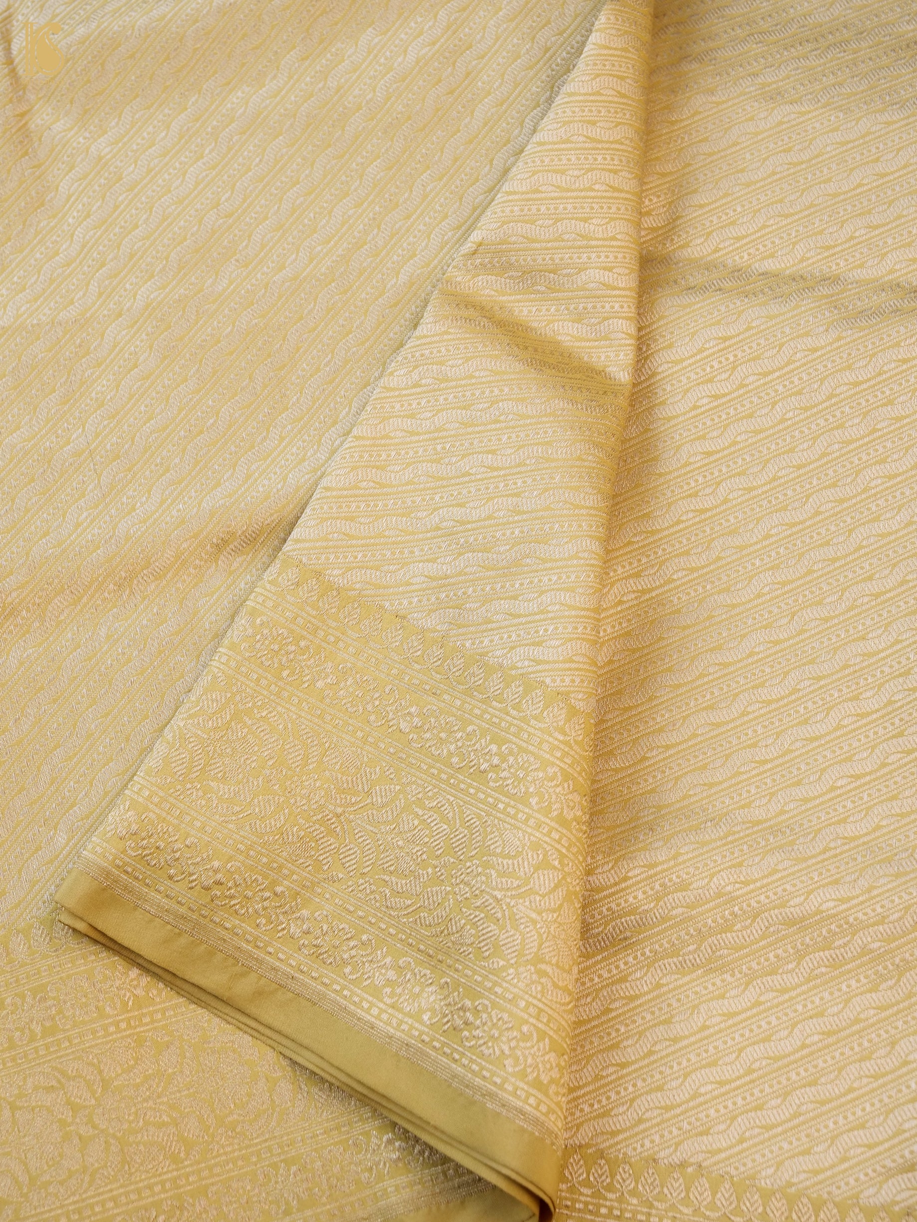 Handloom Banarasi Silk Zari Tanchoi Saree
