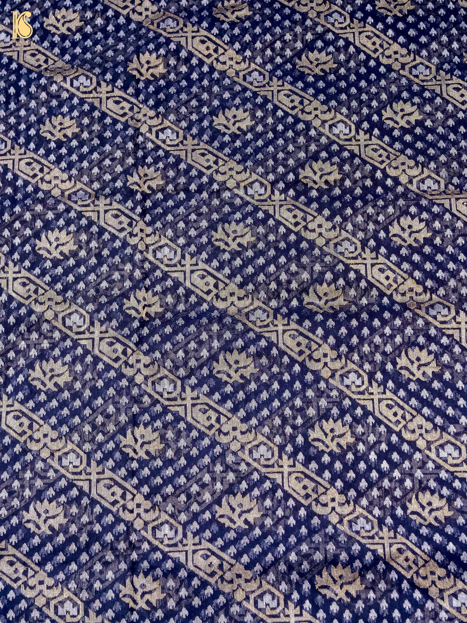Handloom Banarasi Real Siver Zari Cotton Neelambari Saree