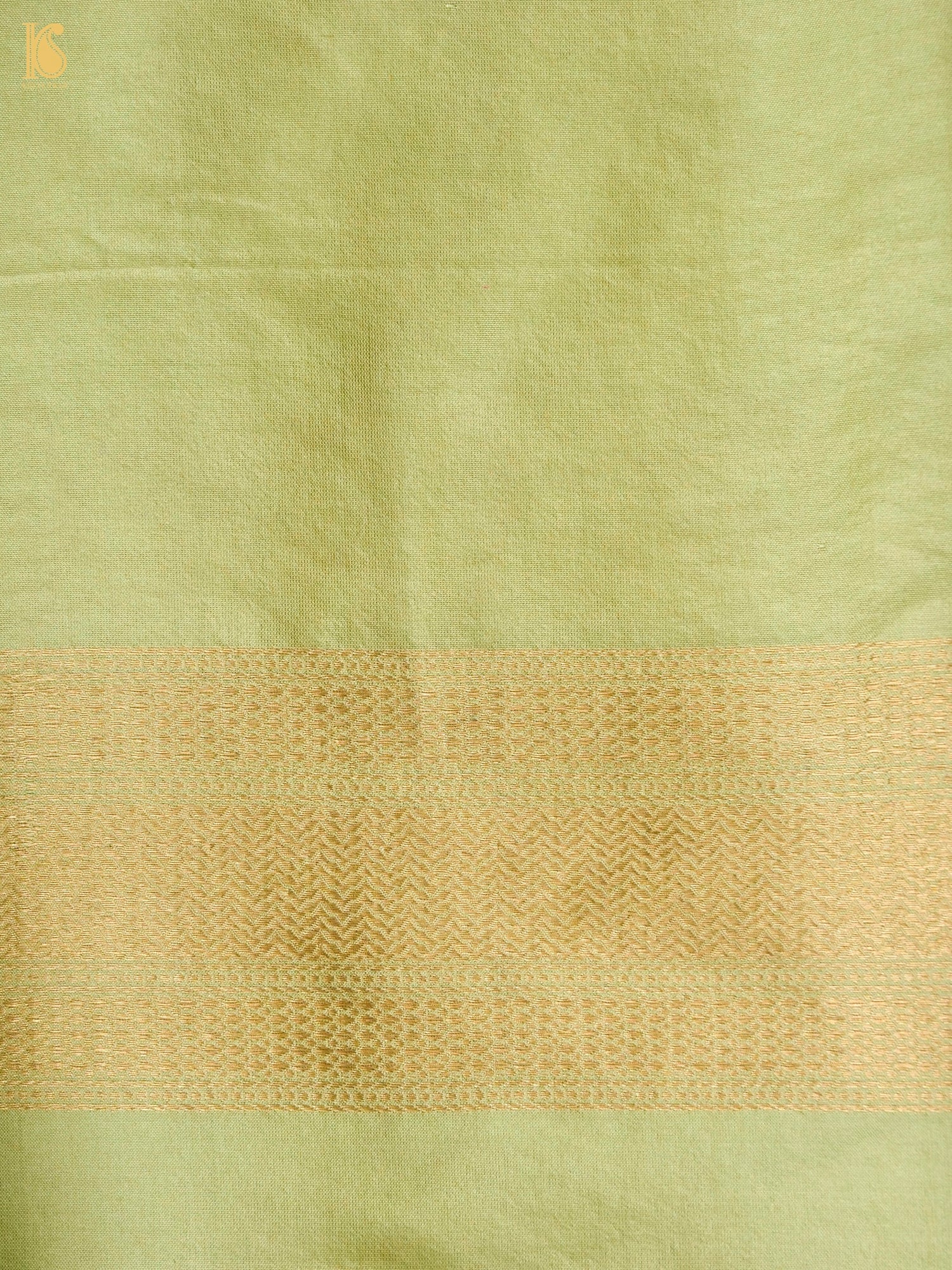Handloom Banarasi Silk Zari Tanchoi Saree