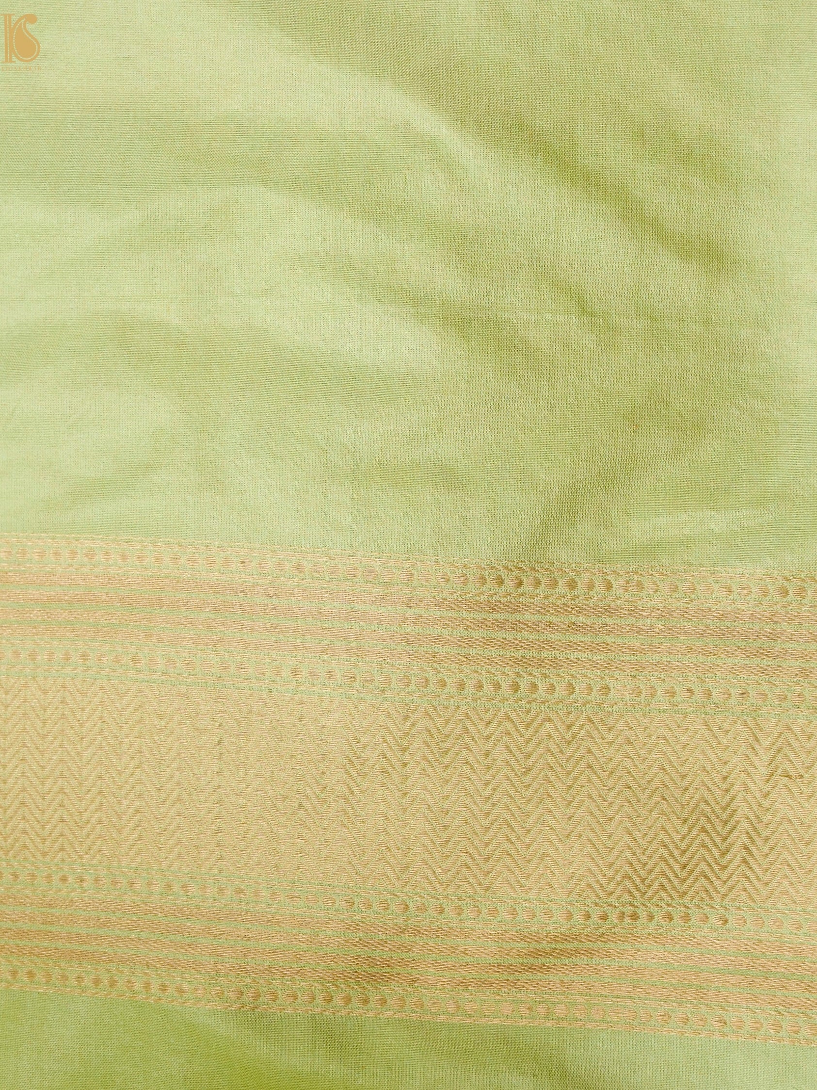 Handloom Banarasi Silk Zari Tanchoi Saree