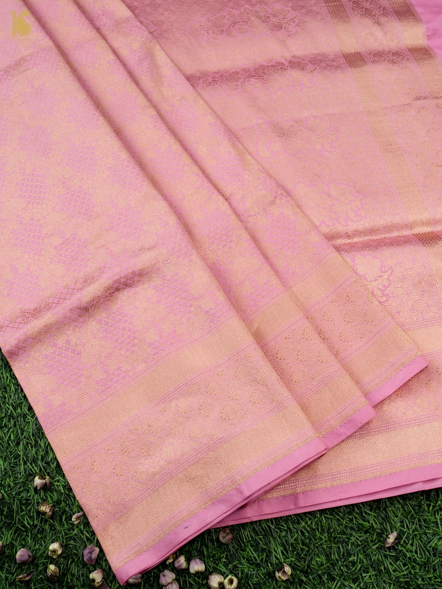 Handloom Banarasi Silk Zari Tanchoi Saree