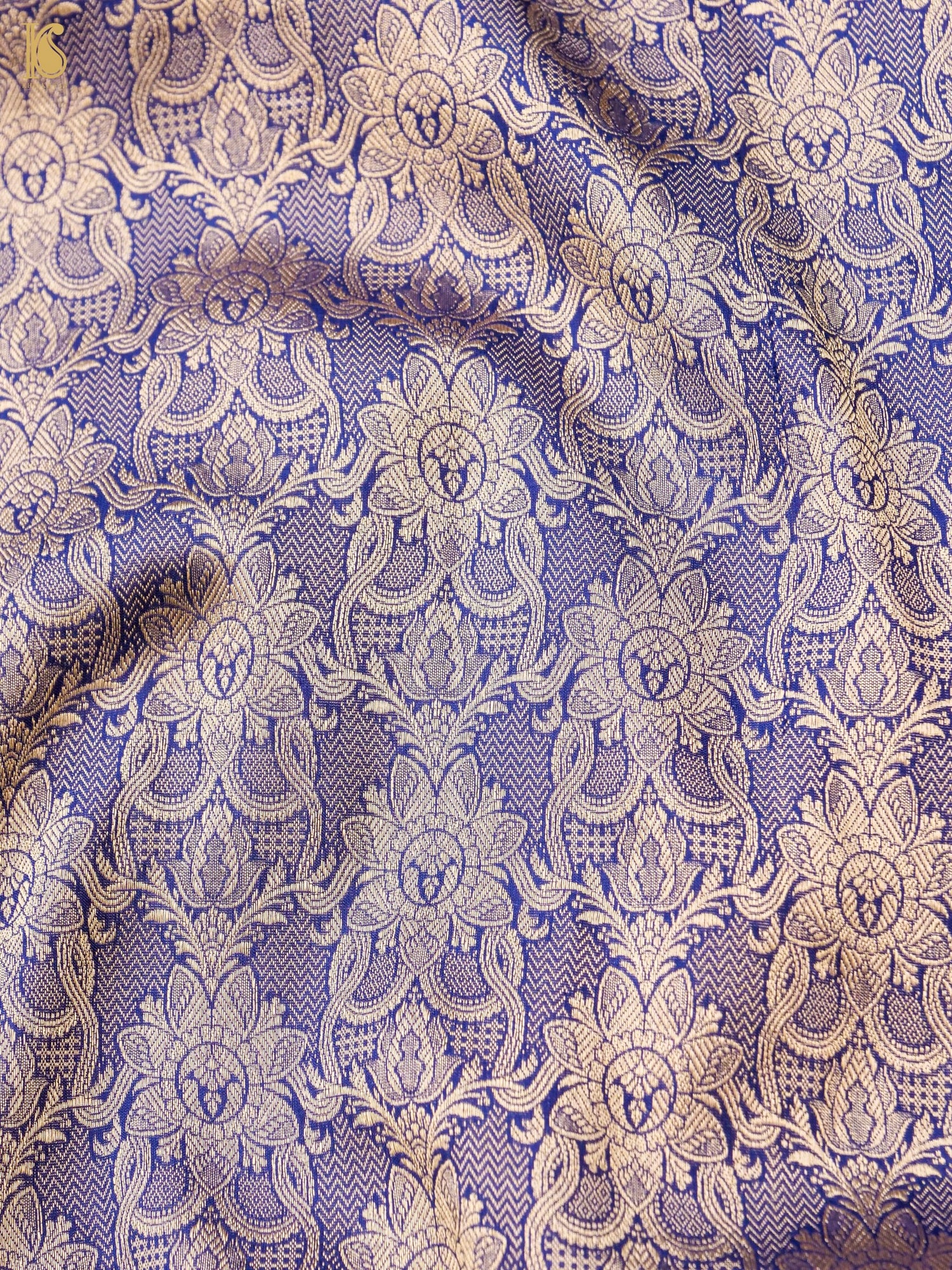 Handloom Banarasi Silk Zari Tanchoi Saree