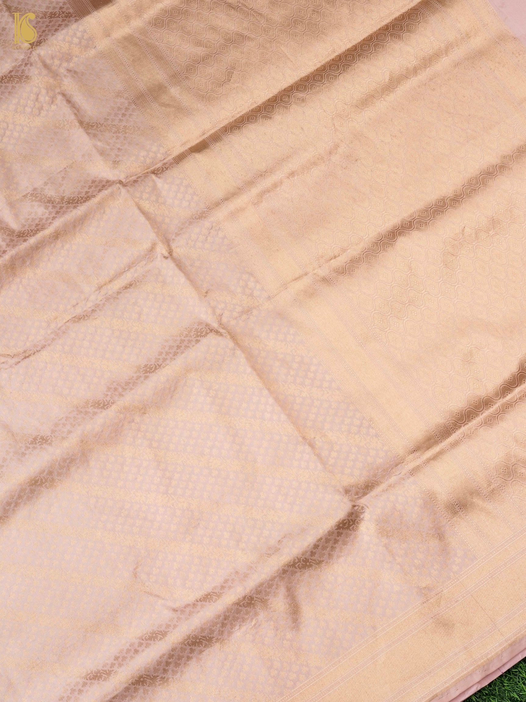 Handloom Banarasi Silk Zari Tanchoi Saree