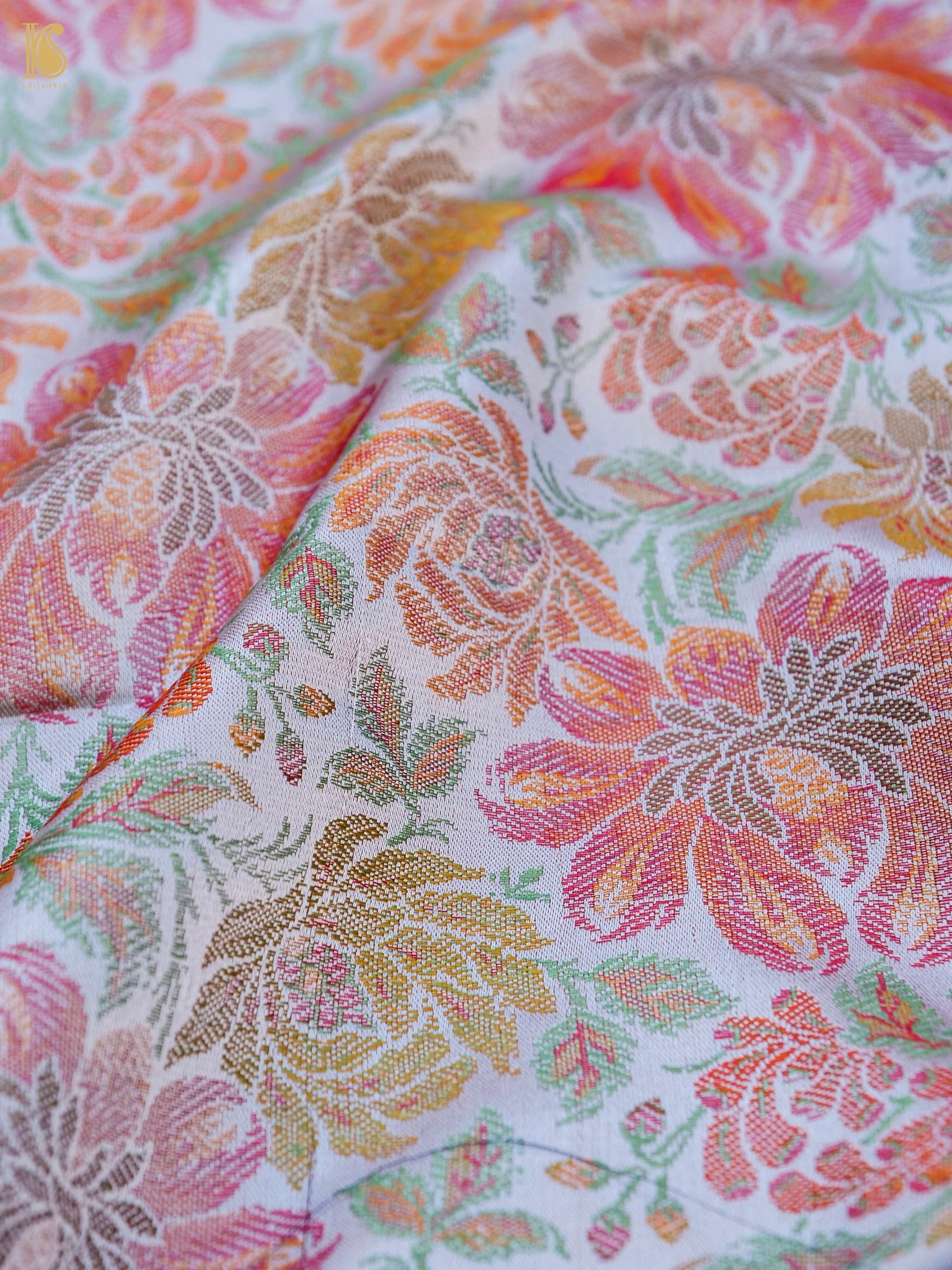 Handloom Banarasi Tanchoi Silk Dahlia Fabric