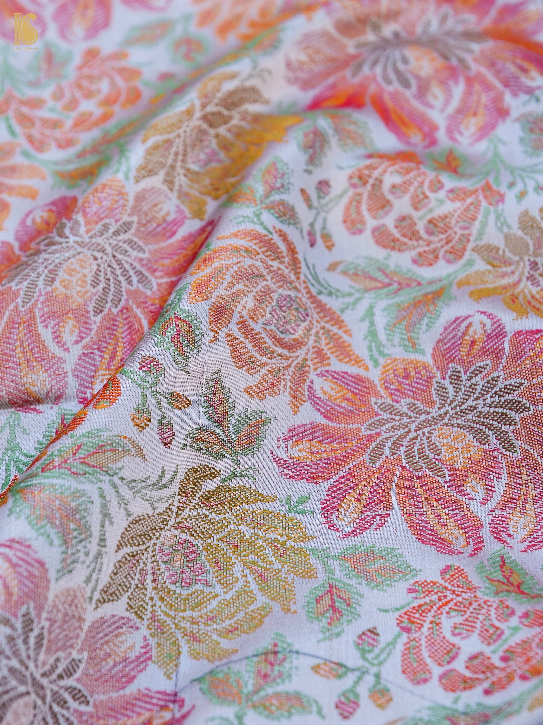 Handloom Banarasi Tanchoi Silk Dahlia Fabric