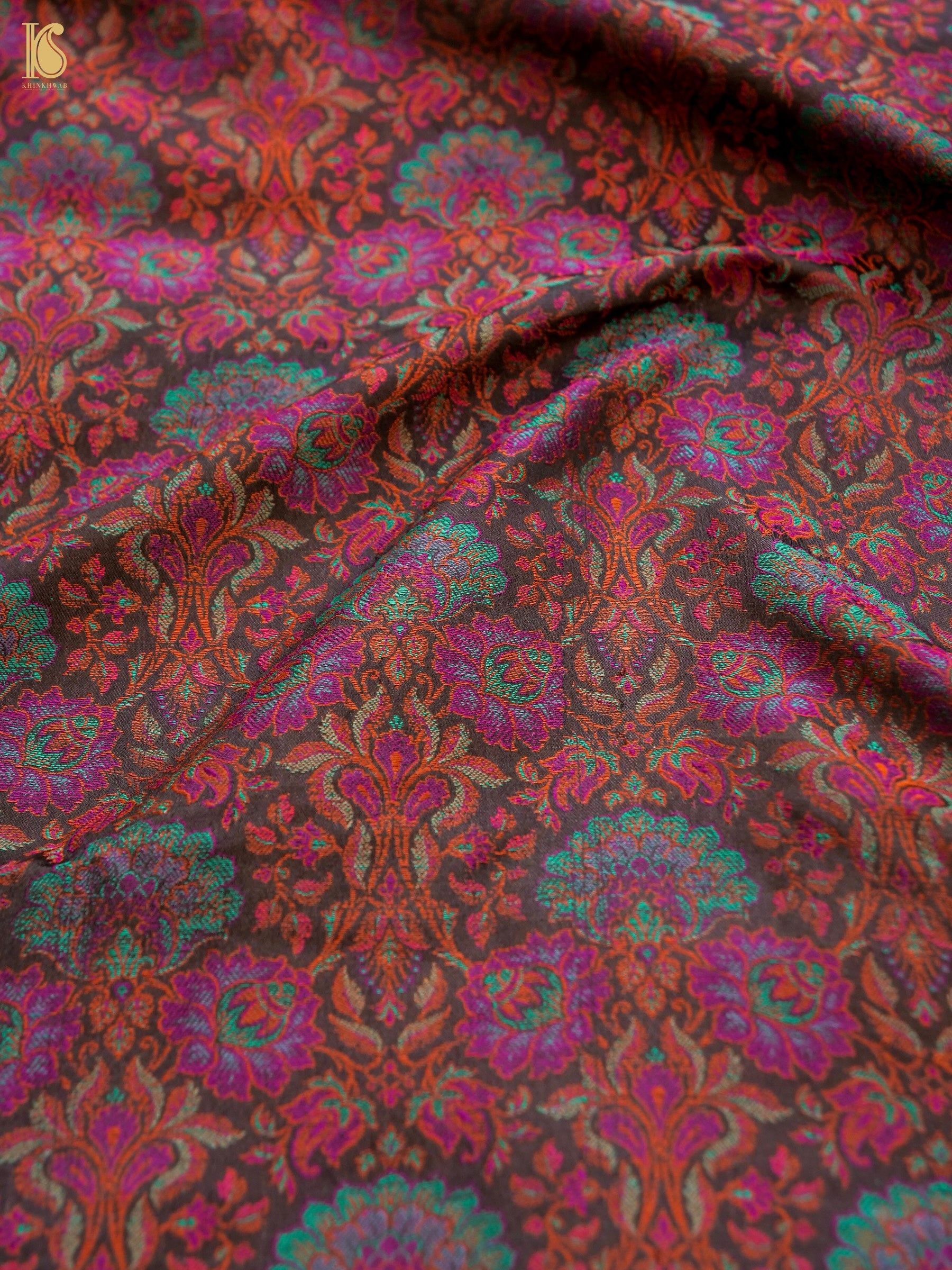 Handloom Banarasi Tanchoi Silk Kamal Fabric
