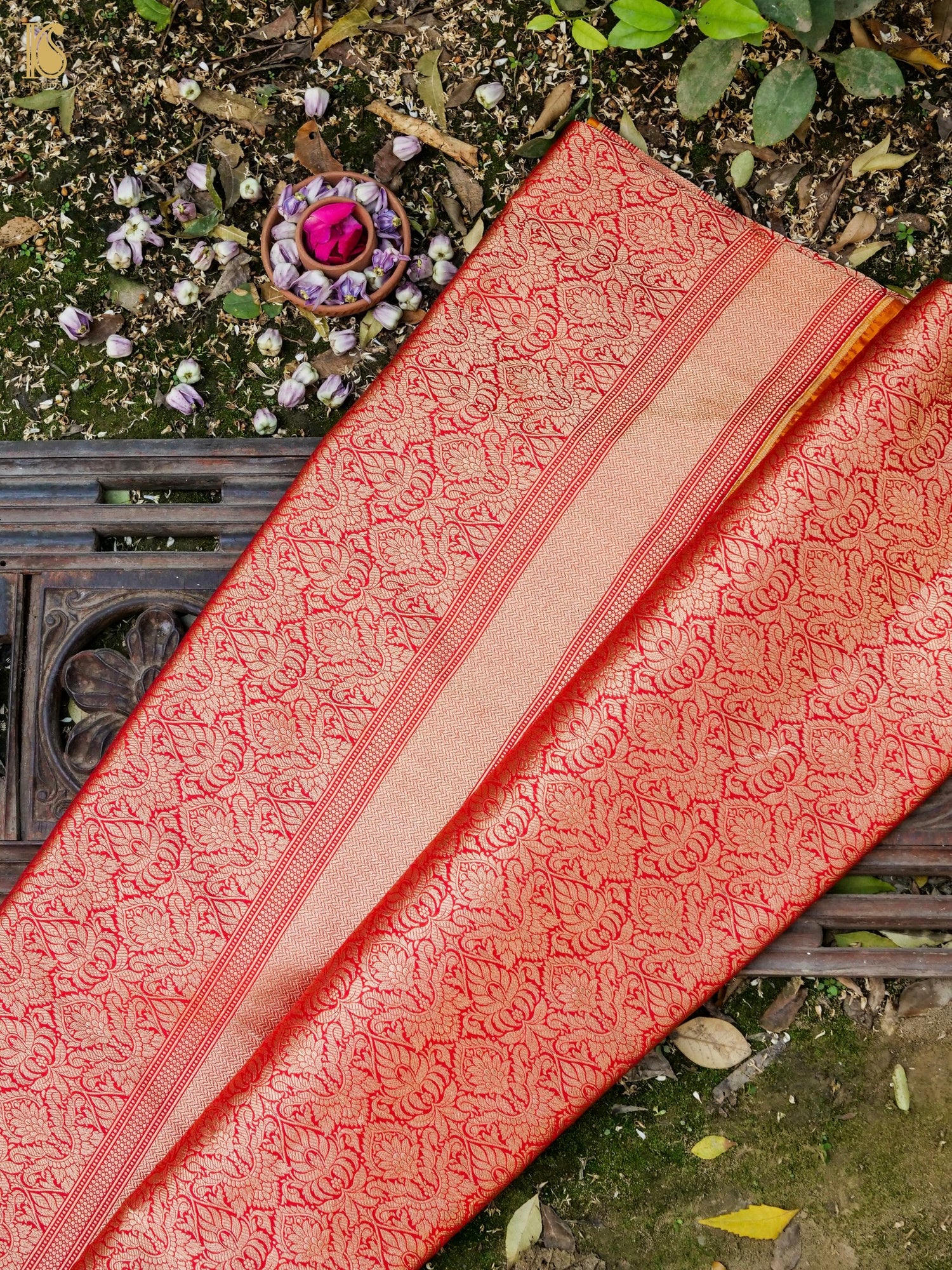 Handloom Banarasi Katan Silk Zari Tanchoi Saree