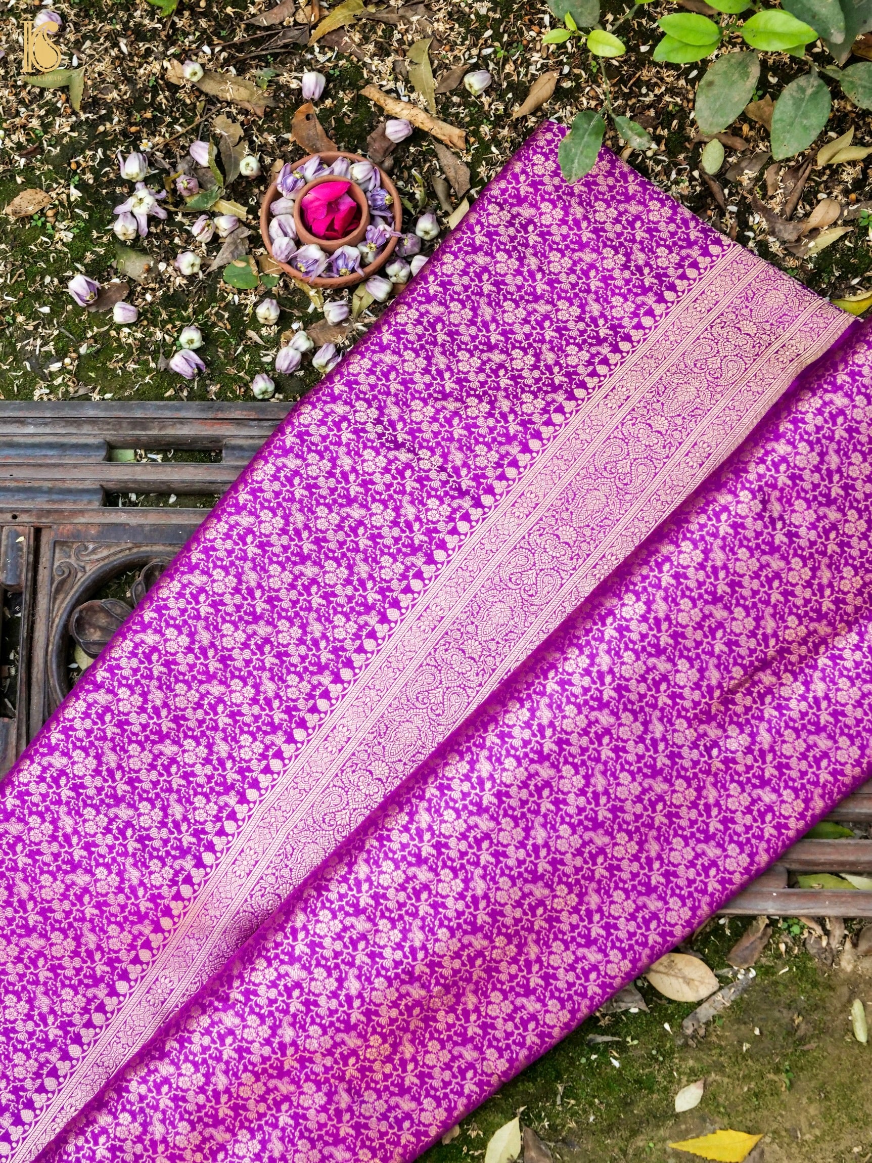 Handloom Banarasi Katan Silk Zari Tanchoi Saree