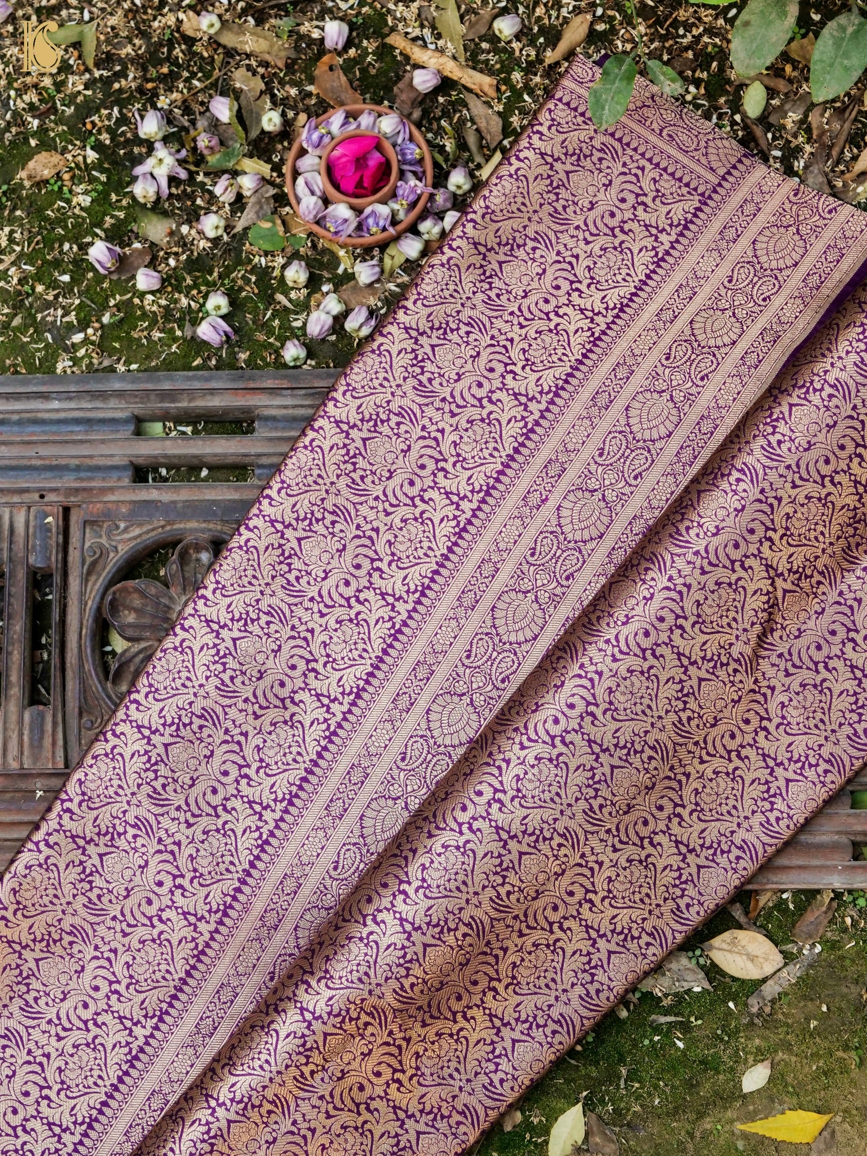 Handloom Banarasi Katan Silk Zari Tanchoi Saree