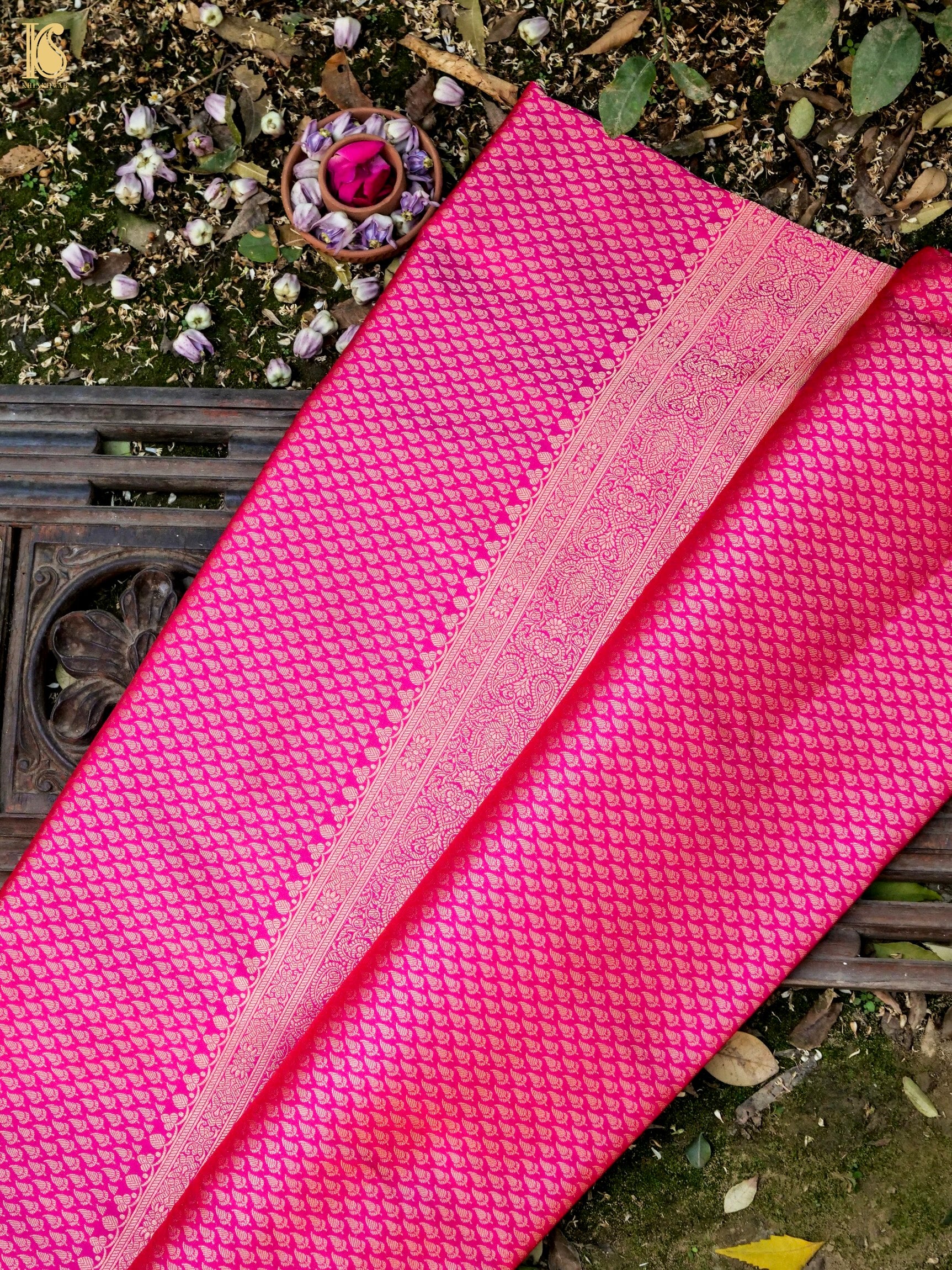 Handloom Banarasi Katan Silk Zari Tanchoi Saree