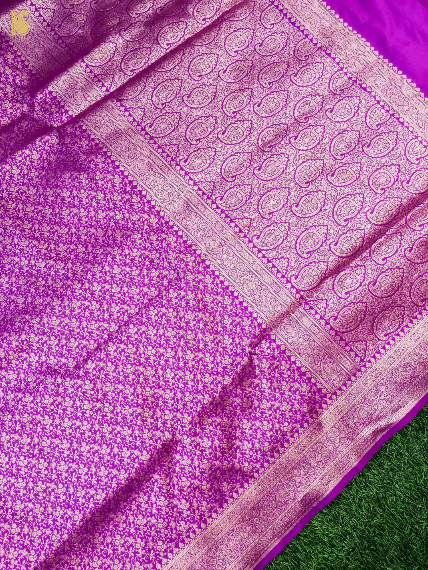 Handloom Banarasi Katan Silk Zari Tanchoi Saree