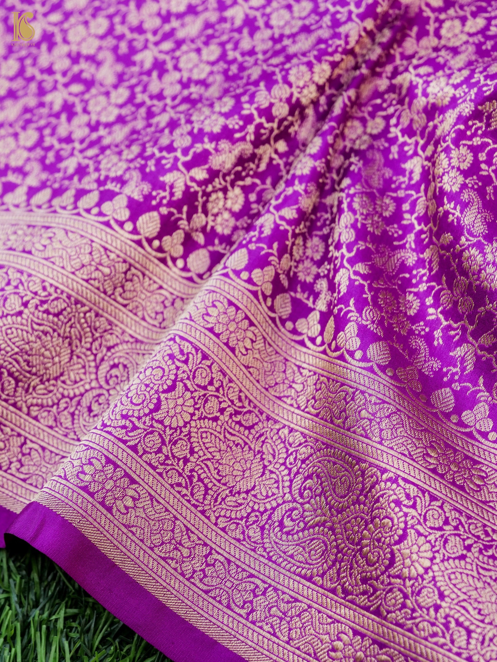 Handloom Banarasi Katan Silk Zari Tanchoi Saree