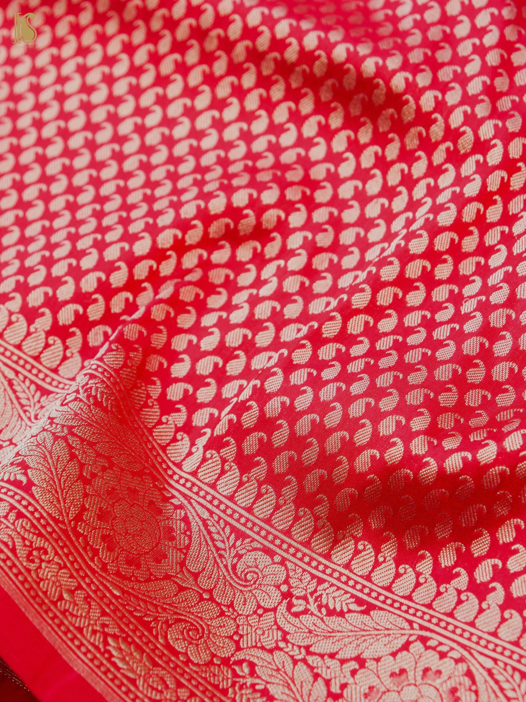 Handloom Banarasi Katan Silk Zari Tanchoi Saree
