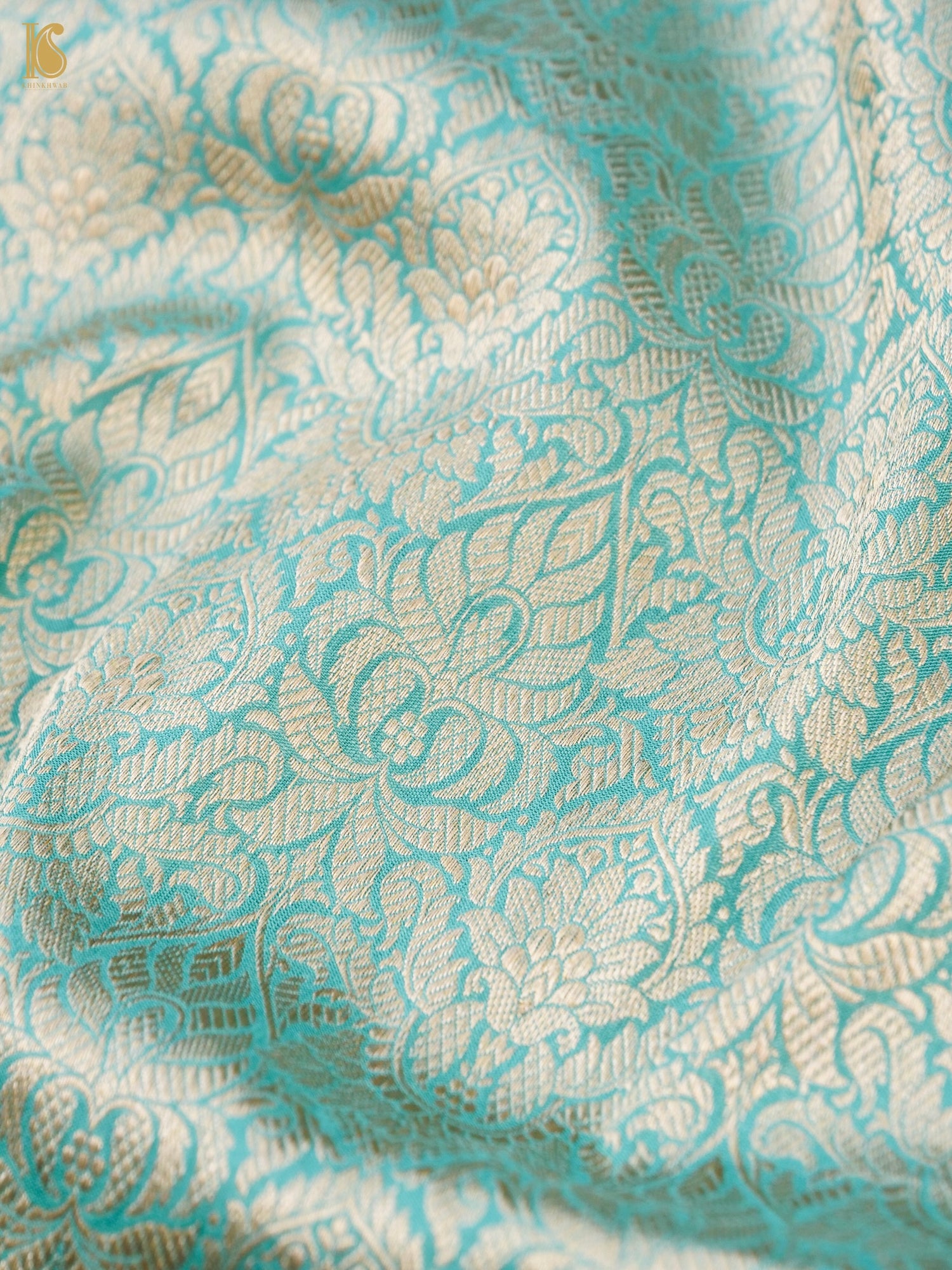 Handloom Banarasi Katan Silk Zari Tanchoi Saree
