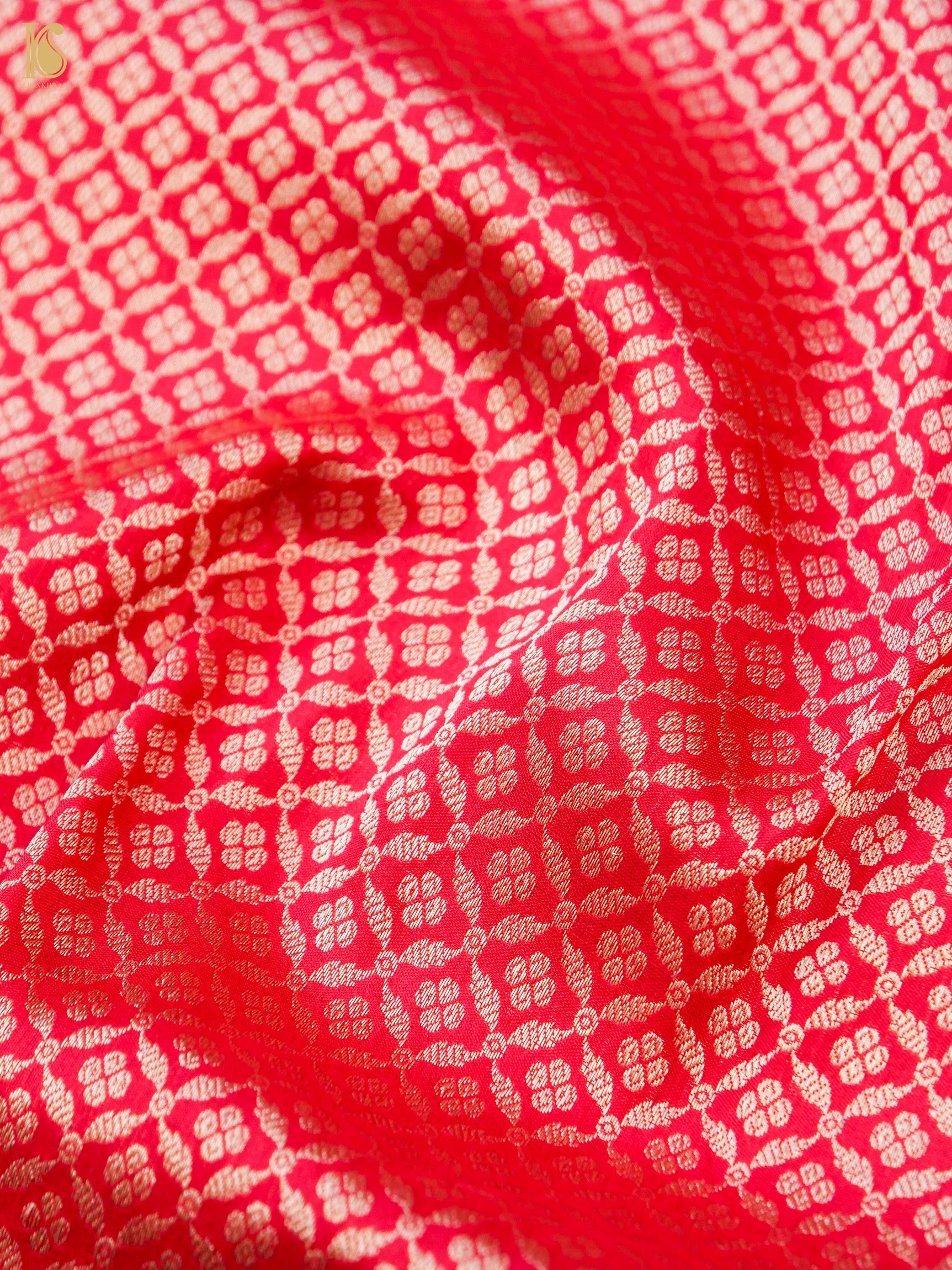 Handloom Banarasi Katan Silk Zari Tanchoi Saree