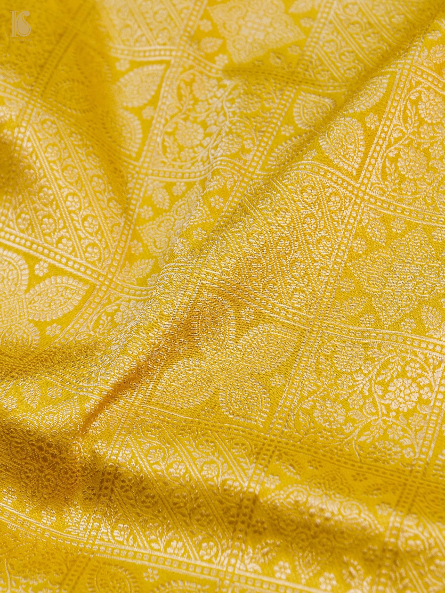 Handloom Banarasi Katan Silk Zari Tanchoi Saree