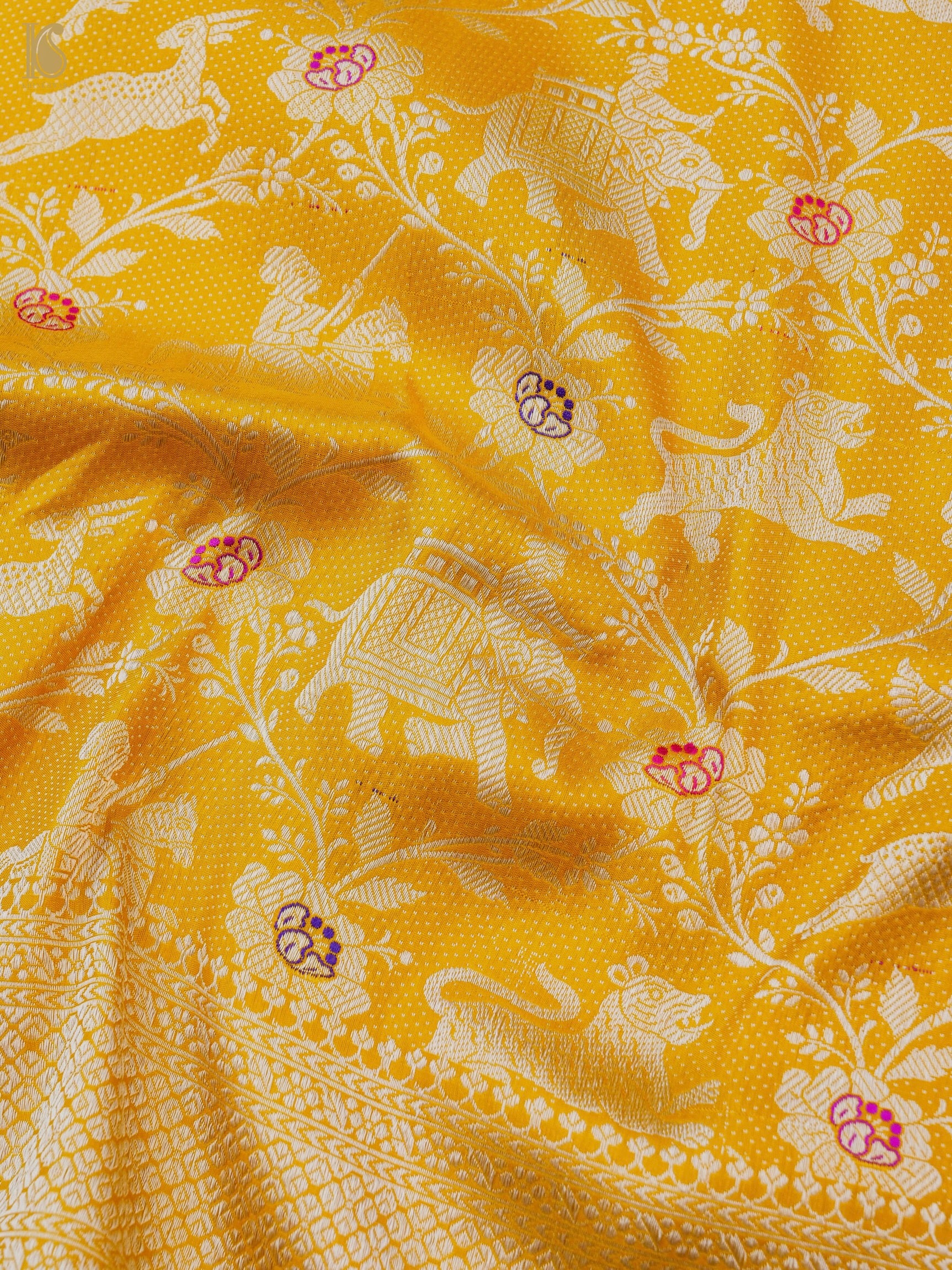 Handwoven Katan Silk Banarasi Shikargah Saree