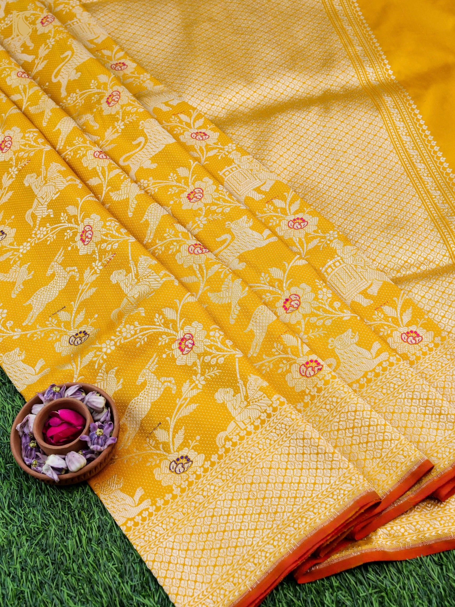 Handwoven Katan Silk Banarasi Shikargah Saree