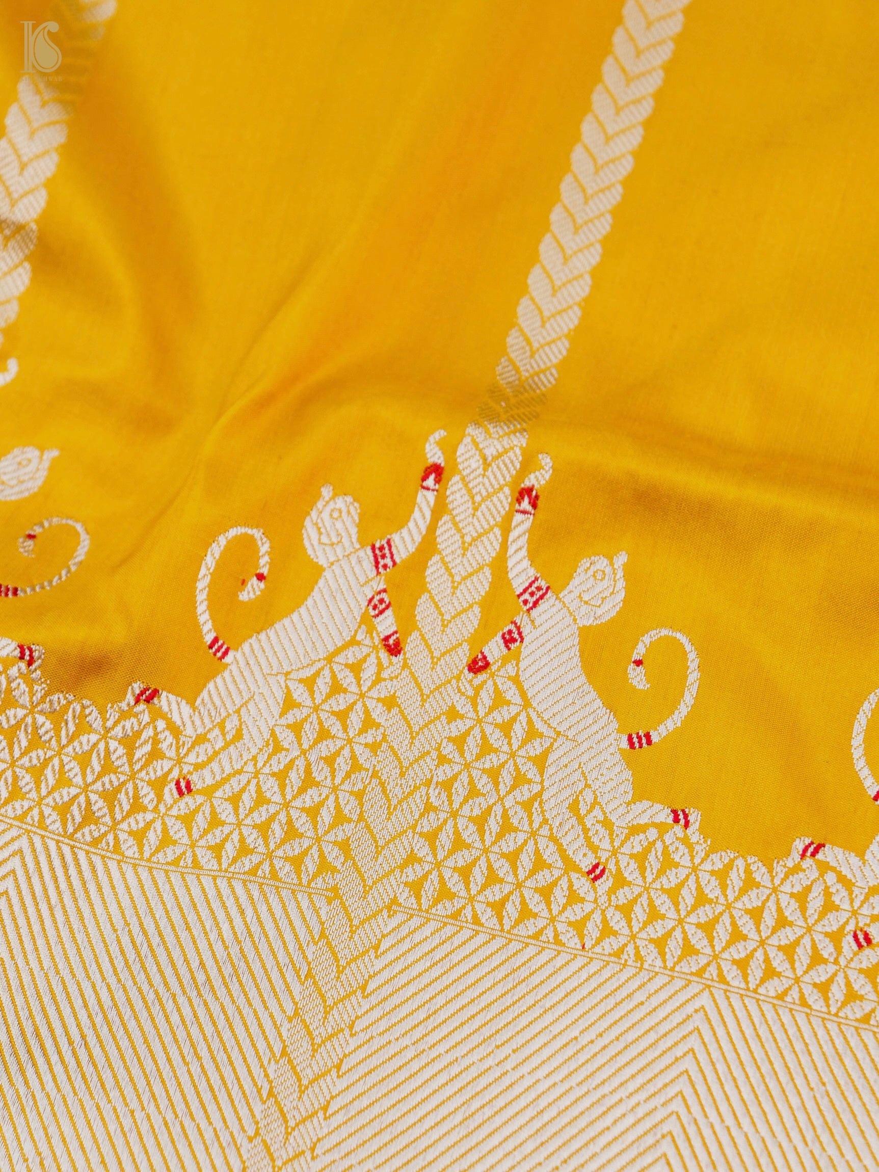 Handloom Banarasi Katan Silk Monkey Border Saree