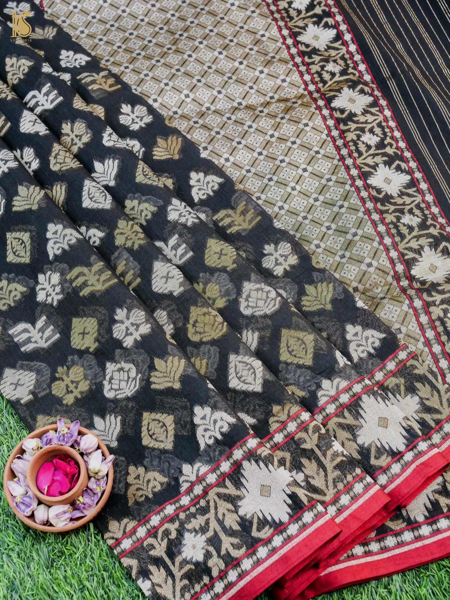 Banarasi Cotton Handloom Jamdani Ektara Saree