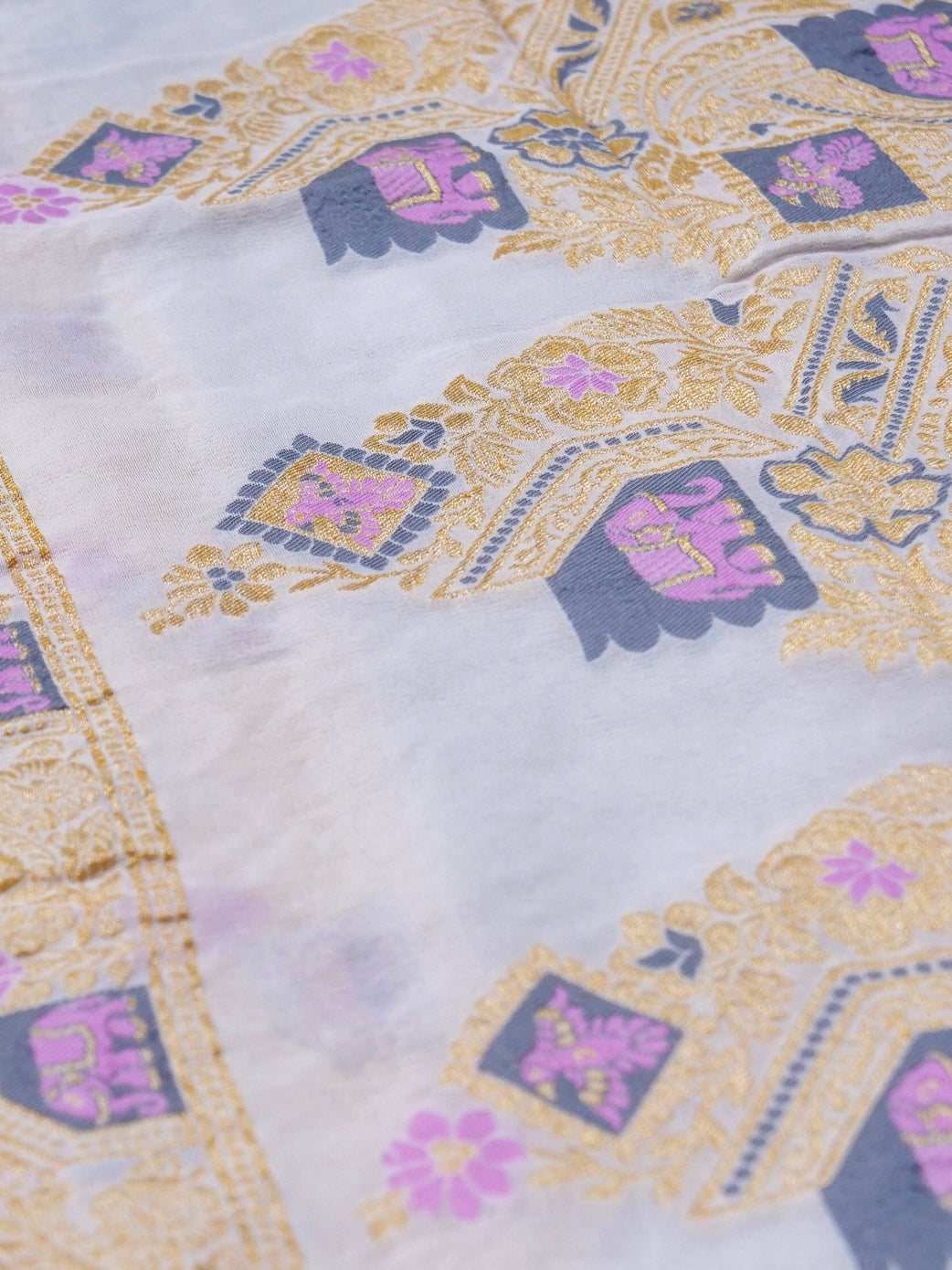 Georgette Banarasi Dyeable Dupatta
