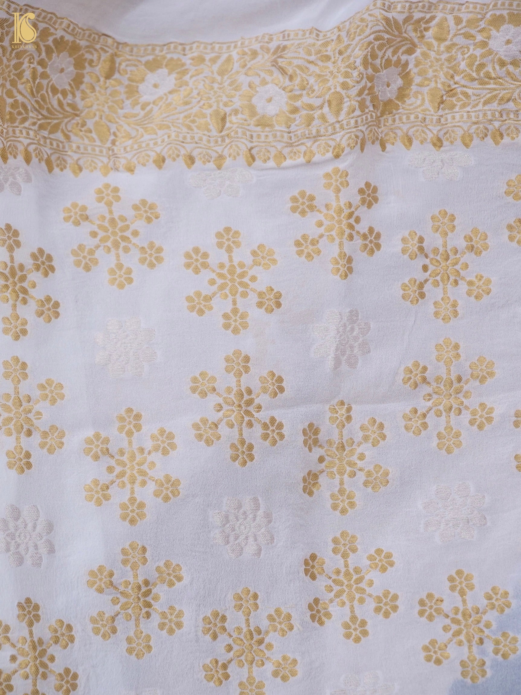 Georgette Kalidar Banarasi Dyeable Lehenga