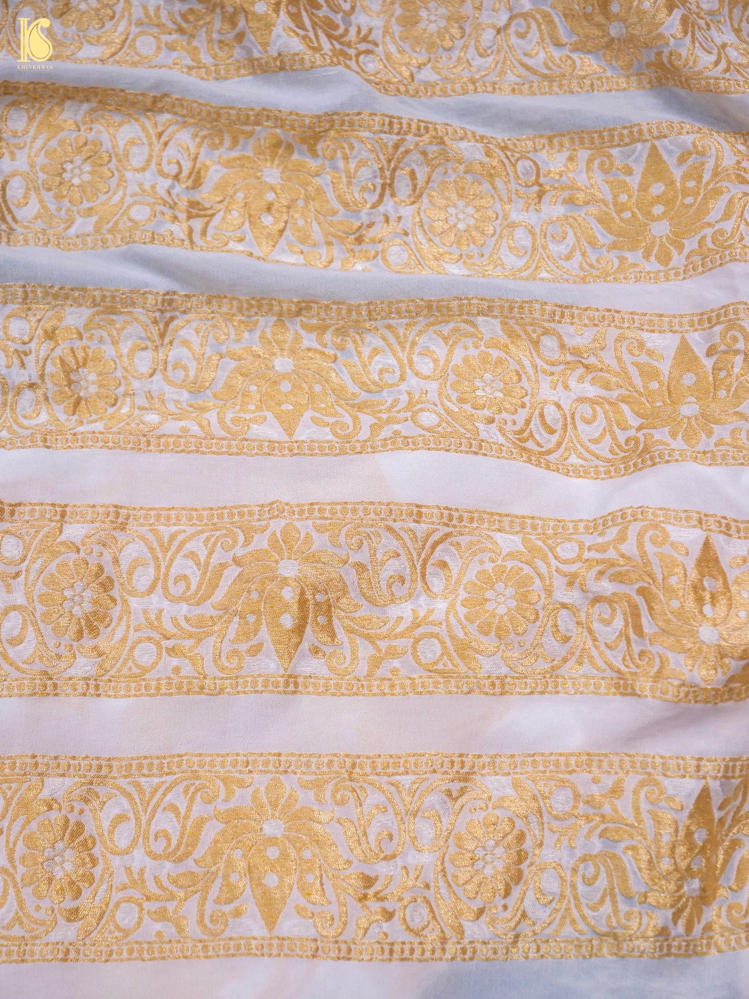 Georgette Kalidar Banarasi Dyeable Lehenga