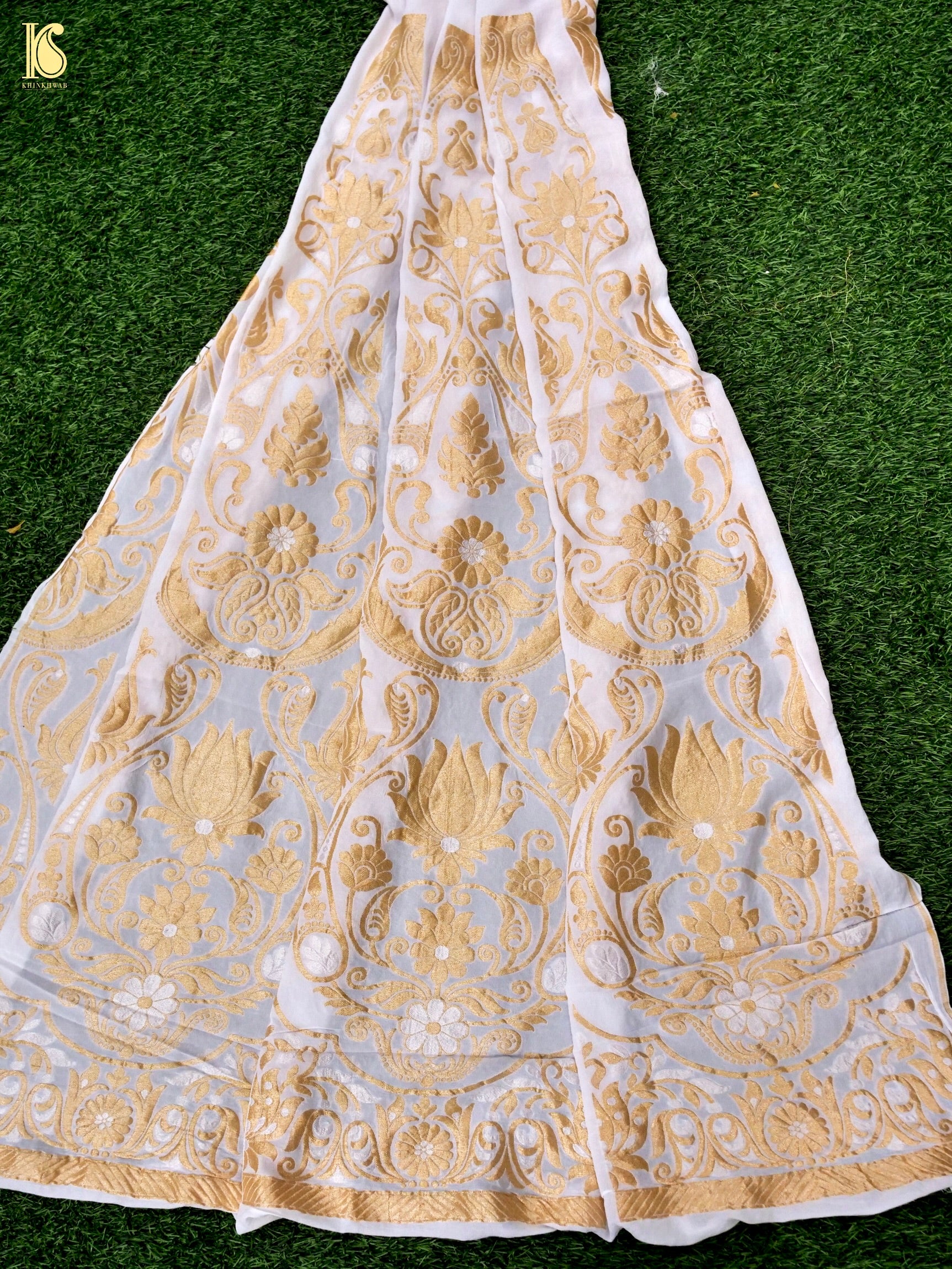 Georgette Kalidar Banarasi Dyeable Lehenga