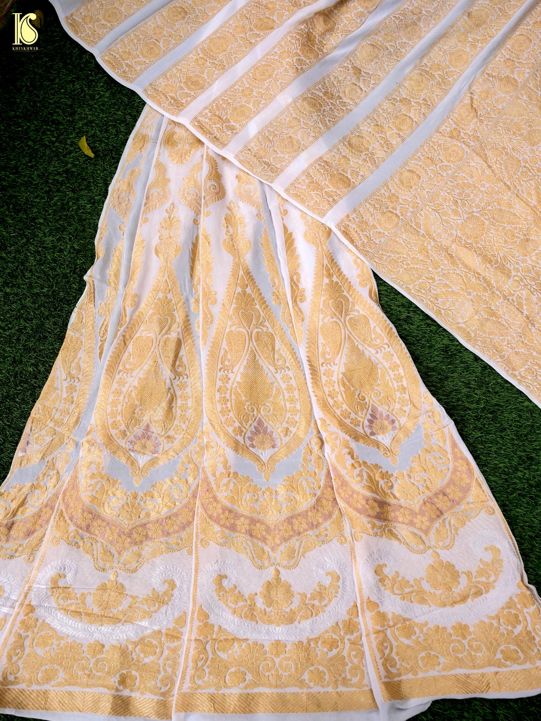 Georgette Kalidar Banarasi Dyeable Lehenga