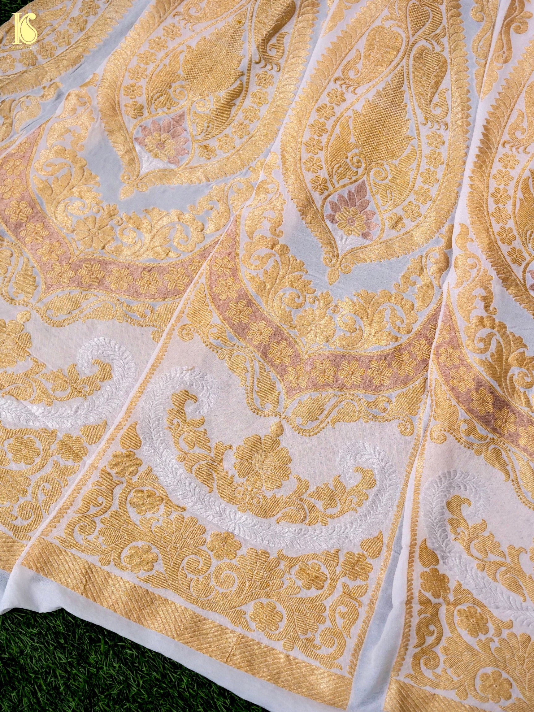 Georgette Kalidar Banarasi Dyeable Lehenga