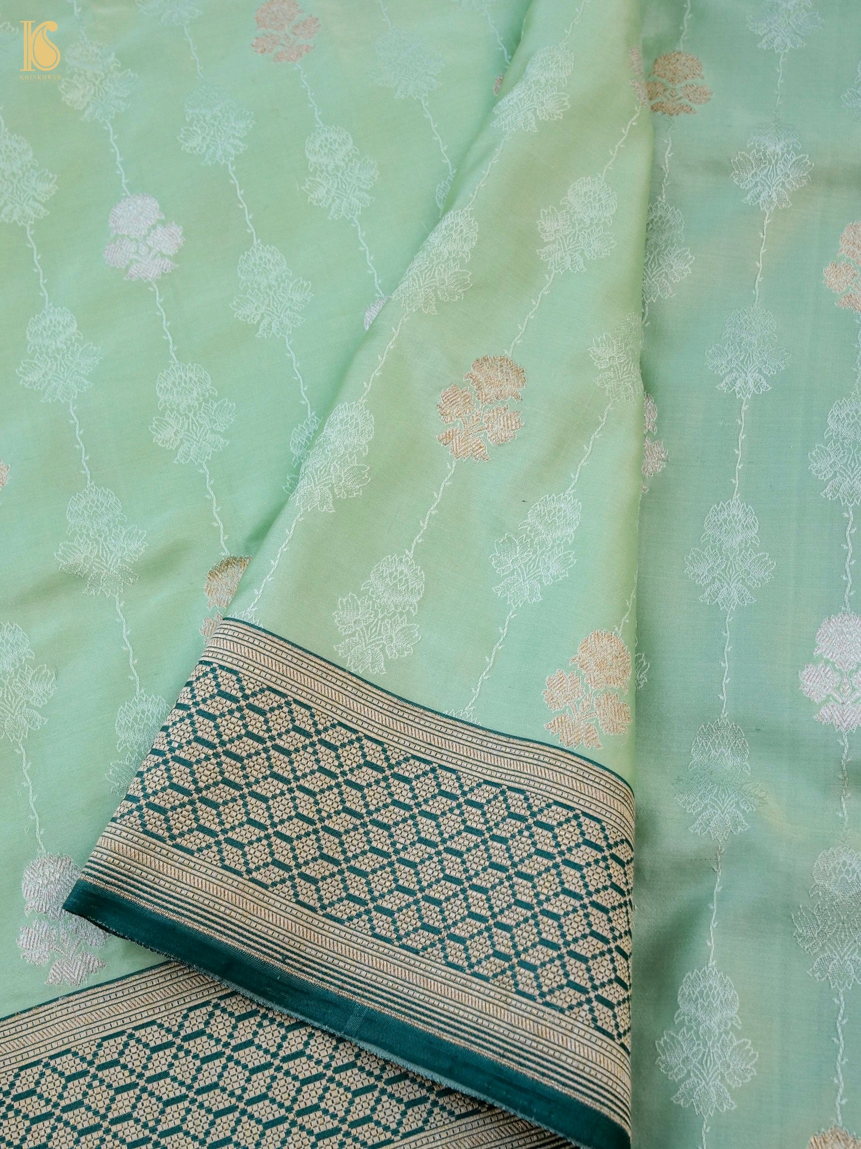 Handloom Banarasi Mashru Silk Tanchoi Kadwa Saree