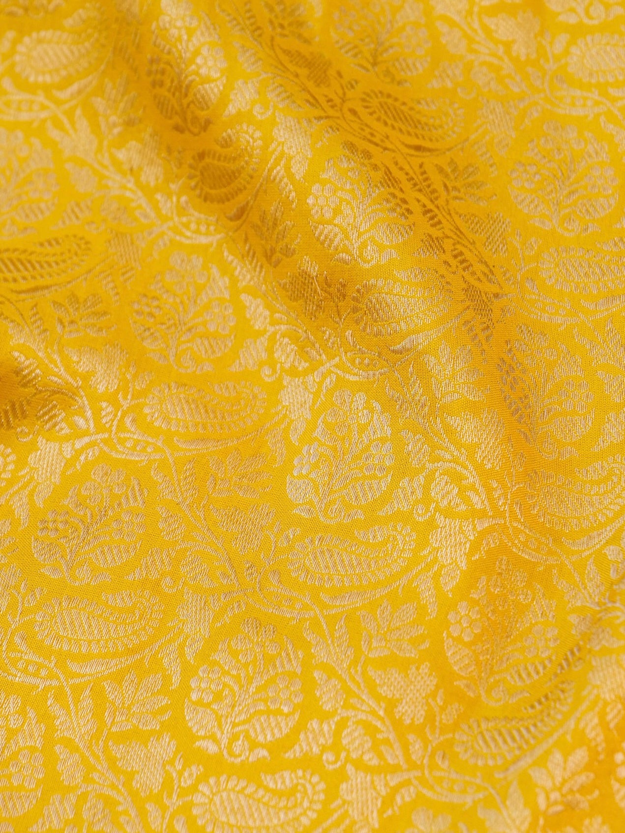 Handloom Banarasi Katan Silk Zari Tanchoi Saree