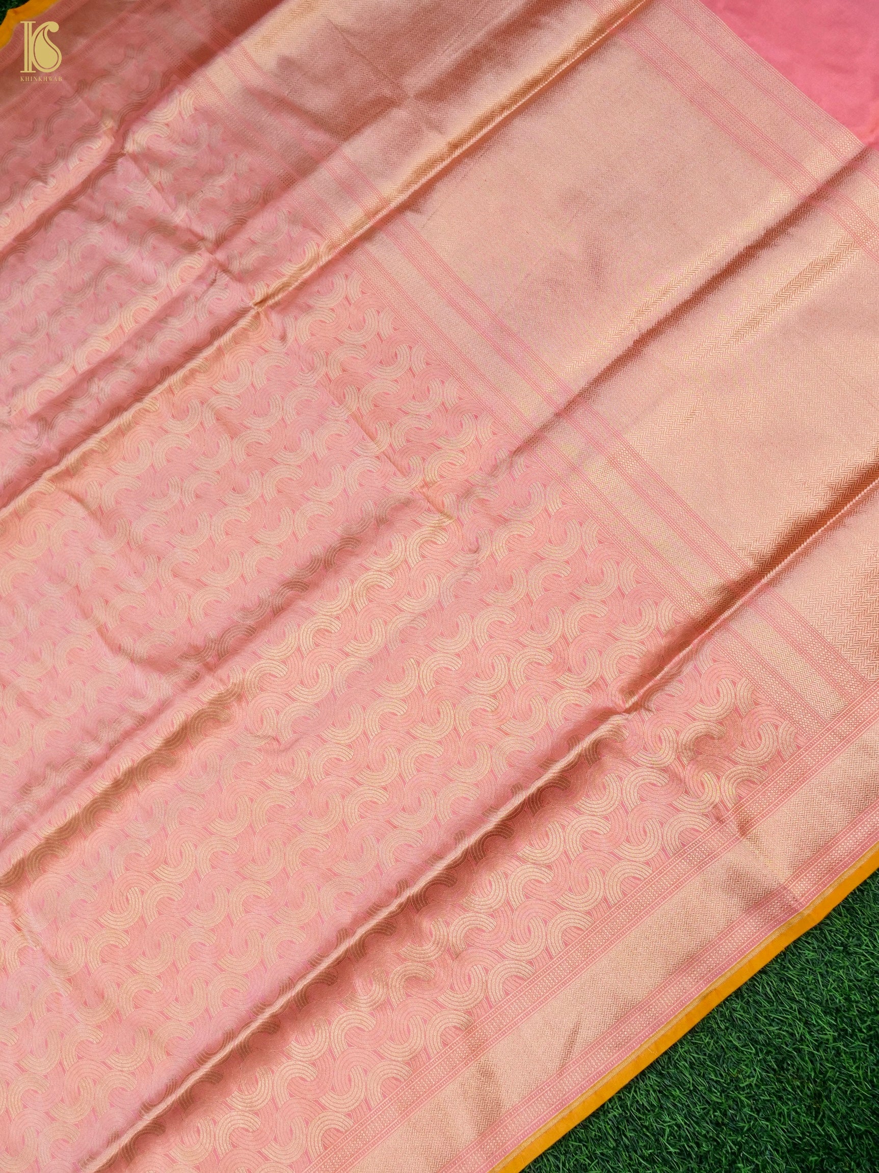 Handloom Banarasi Katan Silk Zari Tanchoi Saree