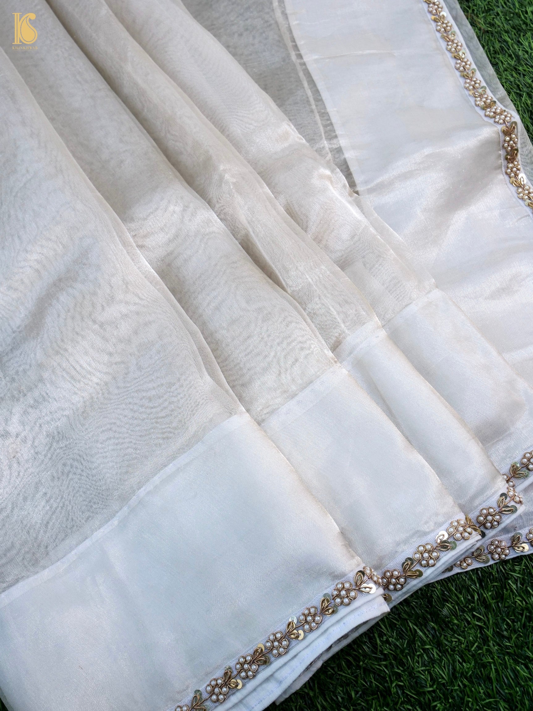 Handwoven Banarasi Plain Tissue Saree with Border