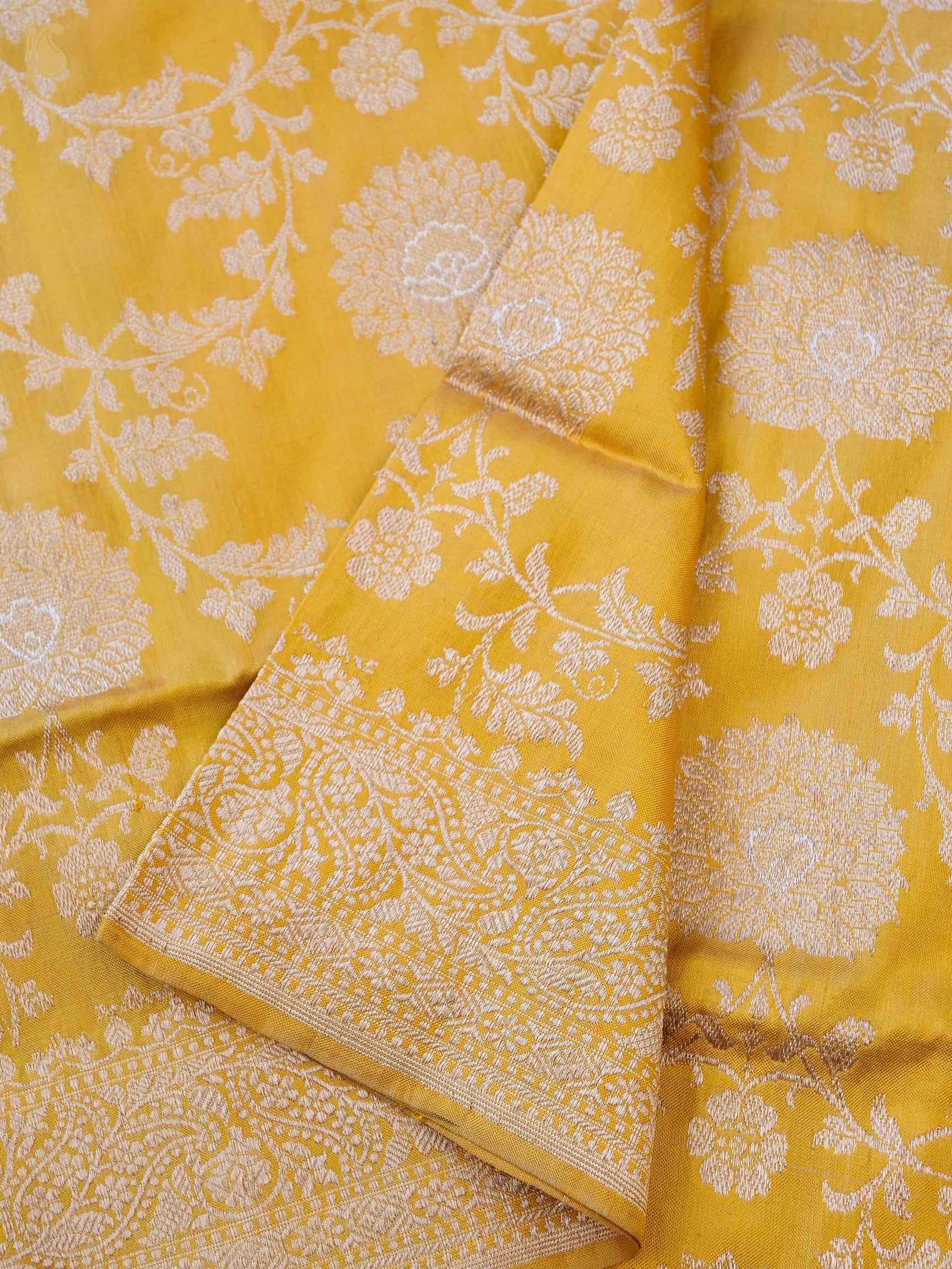 Handwoven Banarasi Katan Silk Kadwa Dupatta