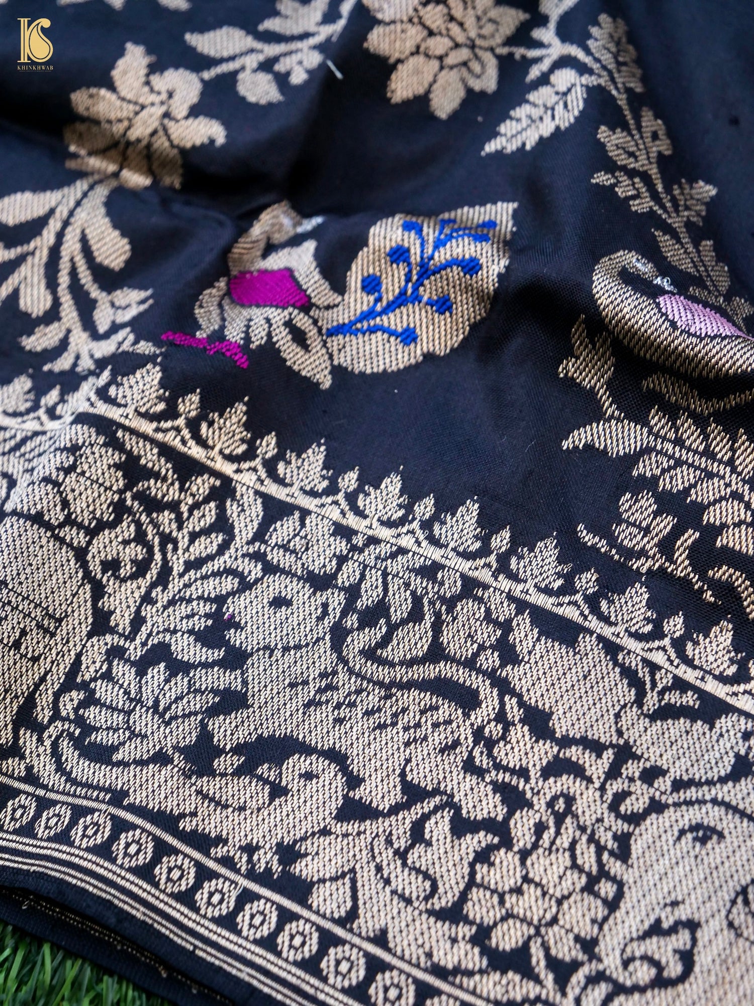 Handwoven Banarasi Katan Silk Kadwa Shikargah Dupatta