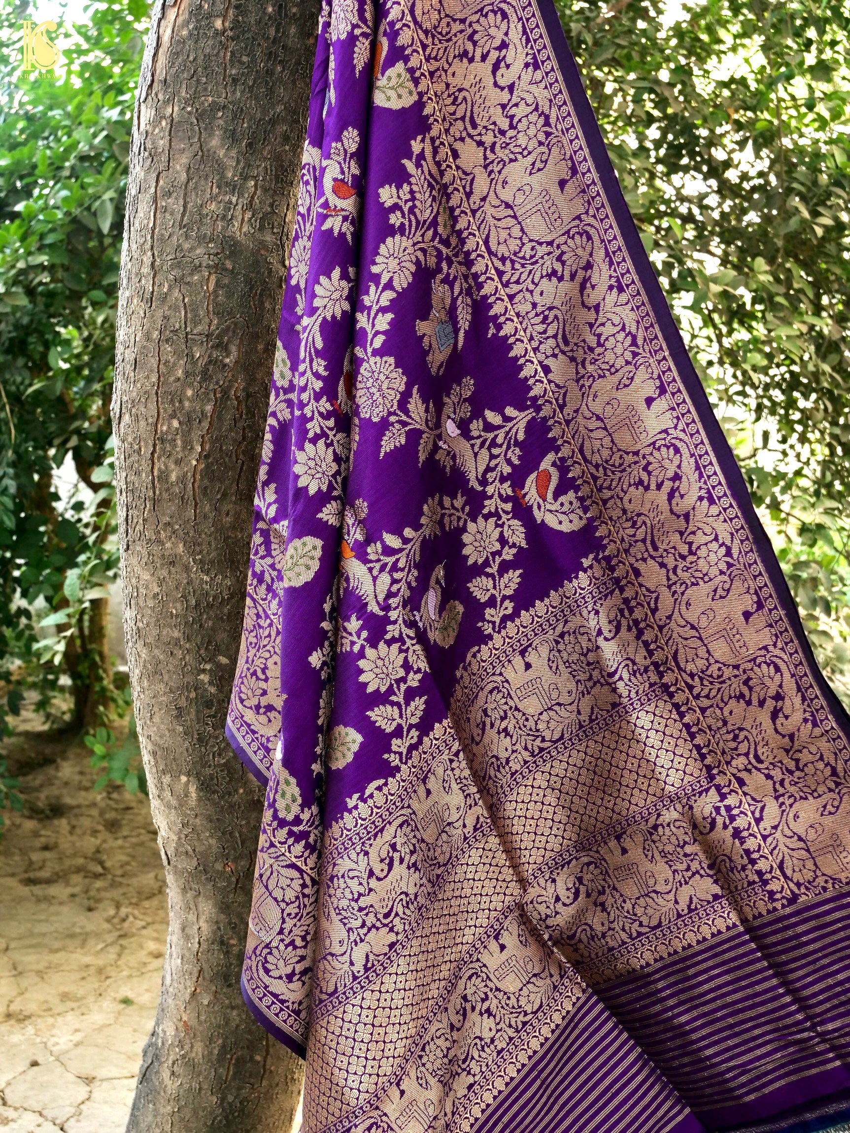 Handwoven Banarasi Katan Silk Kadwa Shikargah Dupatta