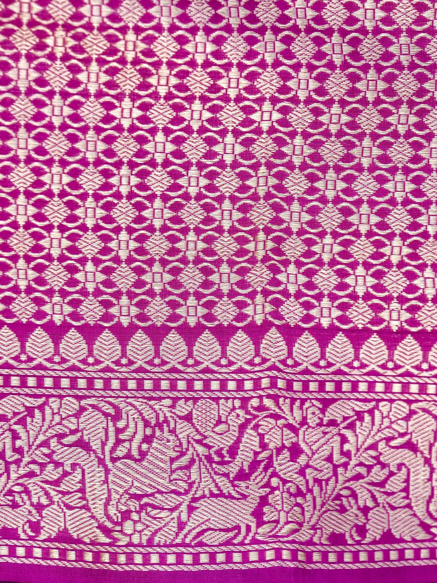 Handloom Banarasi Katan Shikargah Saree