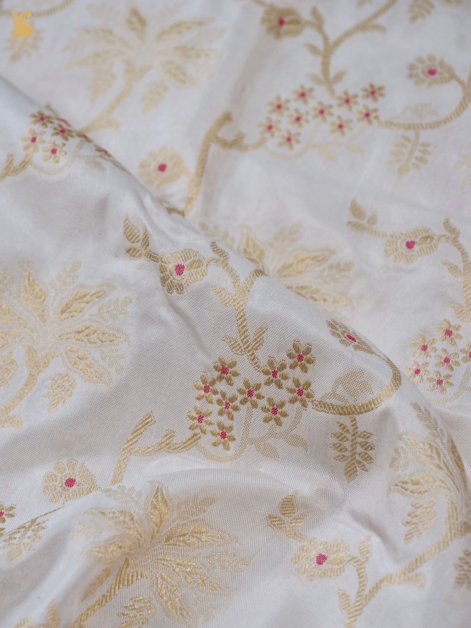 Handloom Banarasi Pure Katan Silk Jaal Saree