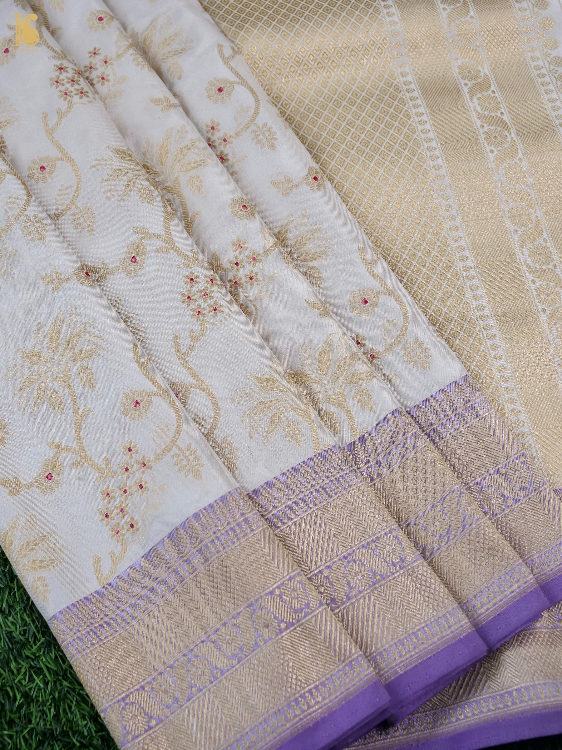 Handloom Banarasi Pure Katan Silk Jaal Saree