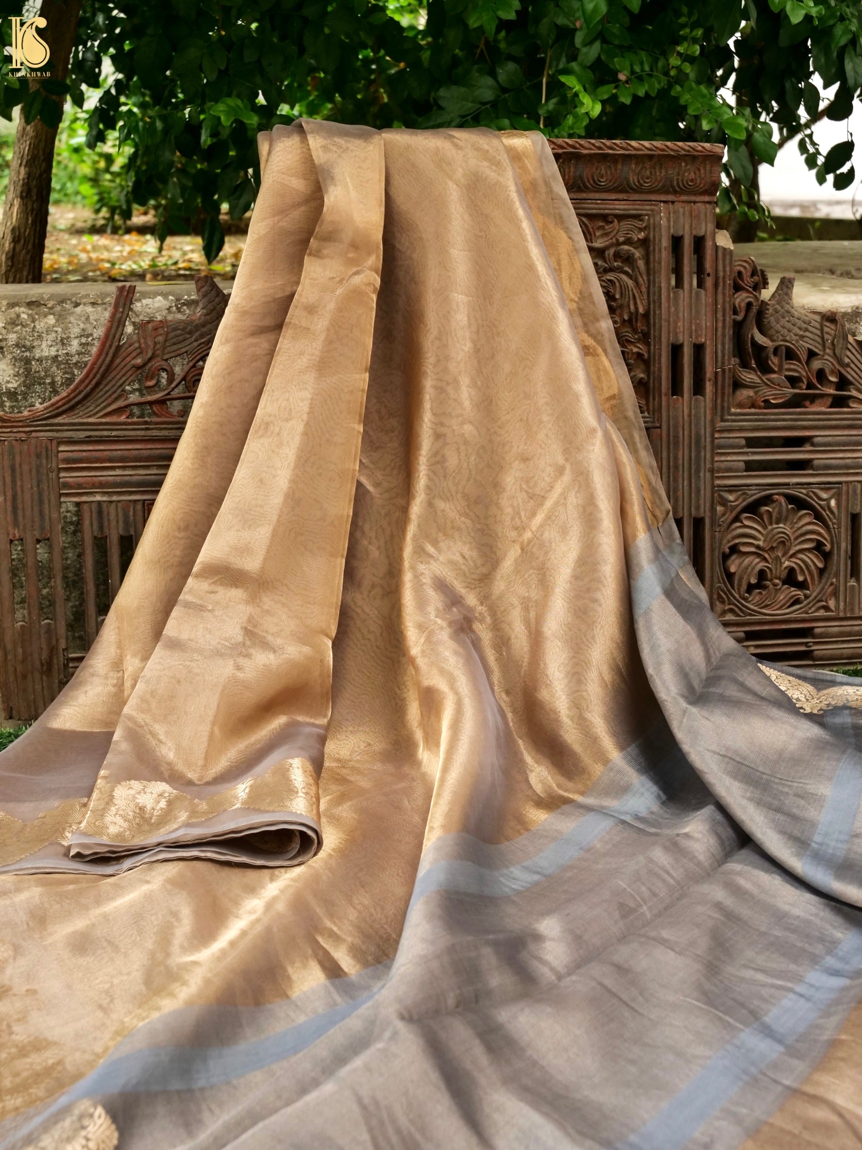 Banarasi Pure Tissue Scallop Border Saree