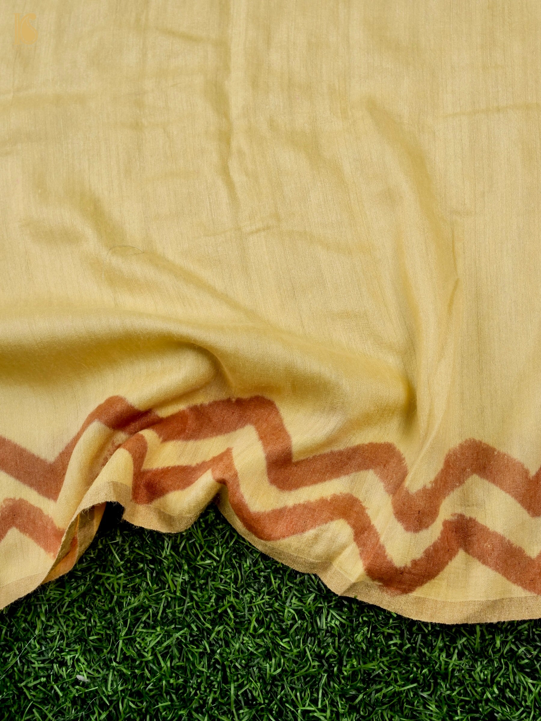Moonga Silk Handloom Banarasi Dupatta
