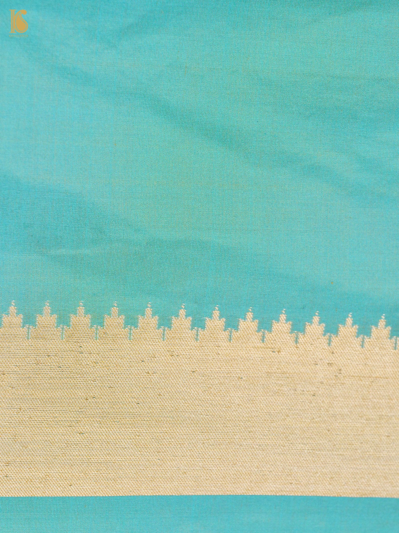 Handloom Banarasi Silk Tanchoi Meenakari Border Saree